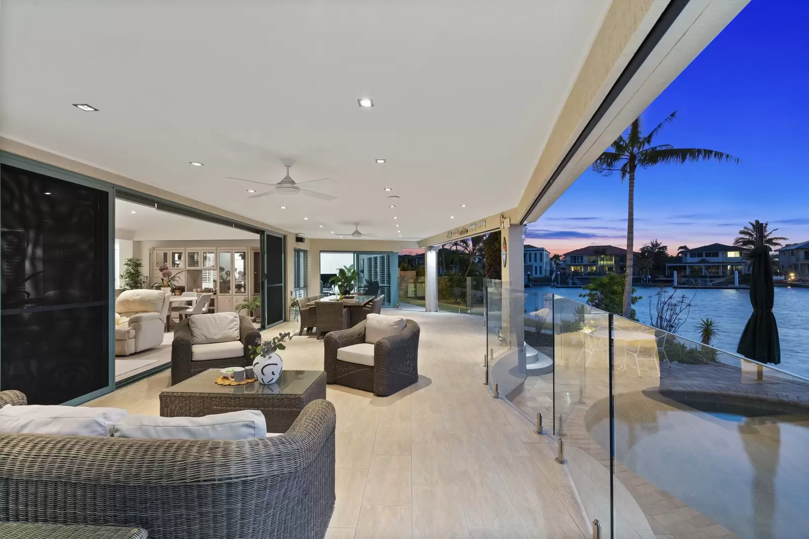 16 Piermont Place, Raby Bay Sold by  - image 1