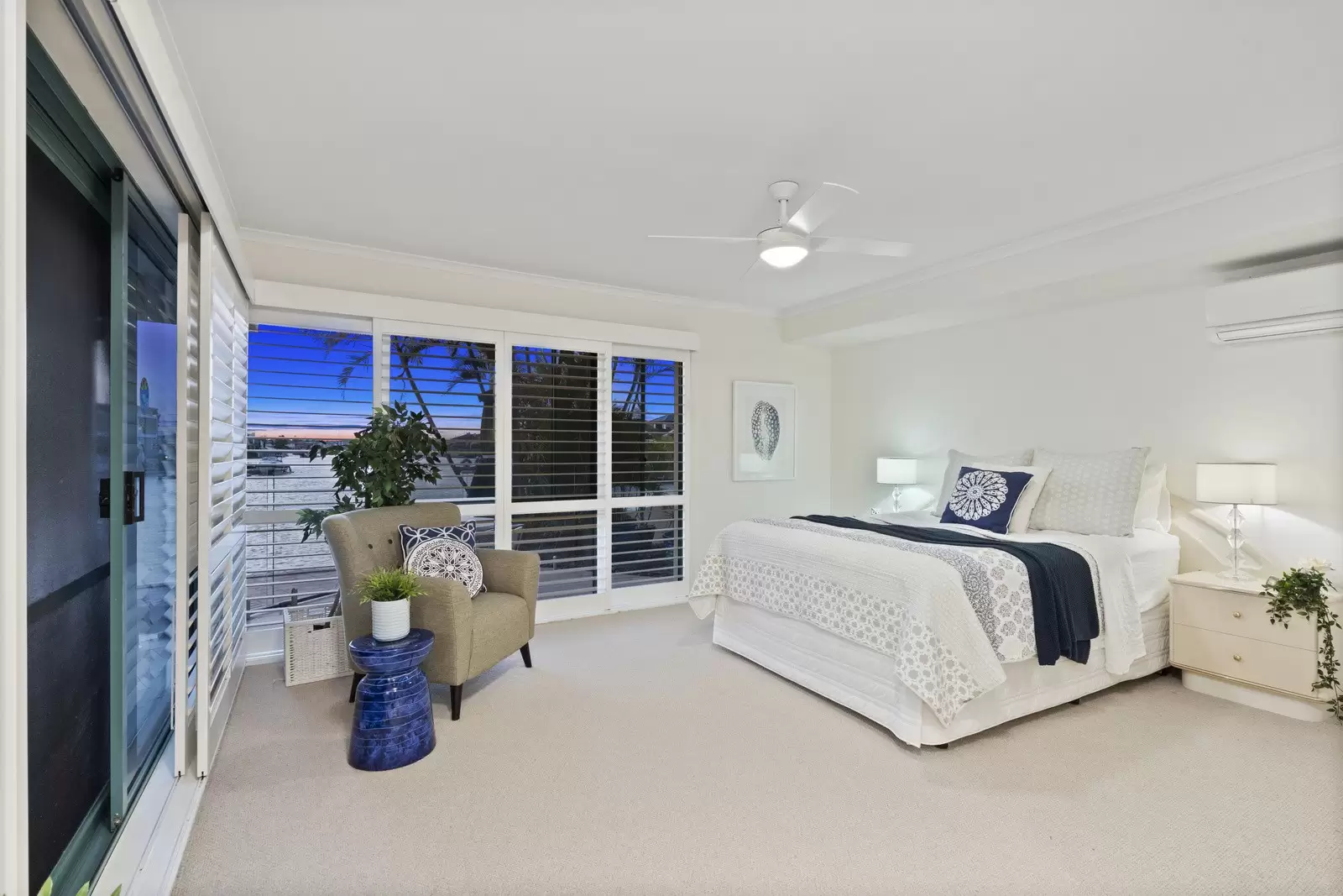 16 Piermont Place, Raby Bay Sold by Queensland Sotheby's International Realty - image 1