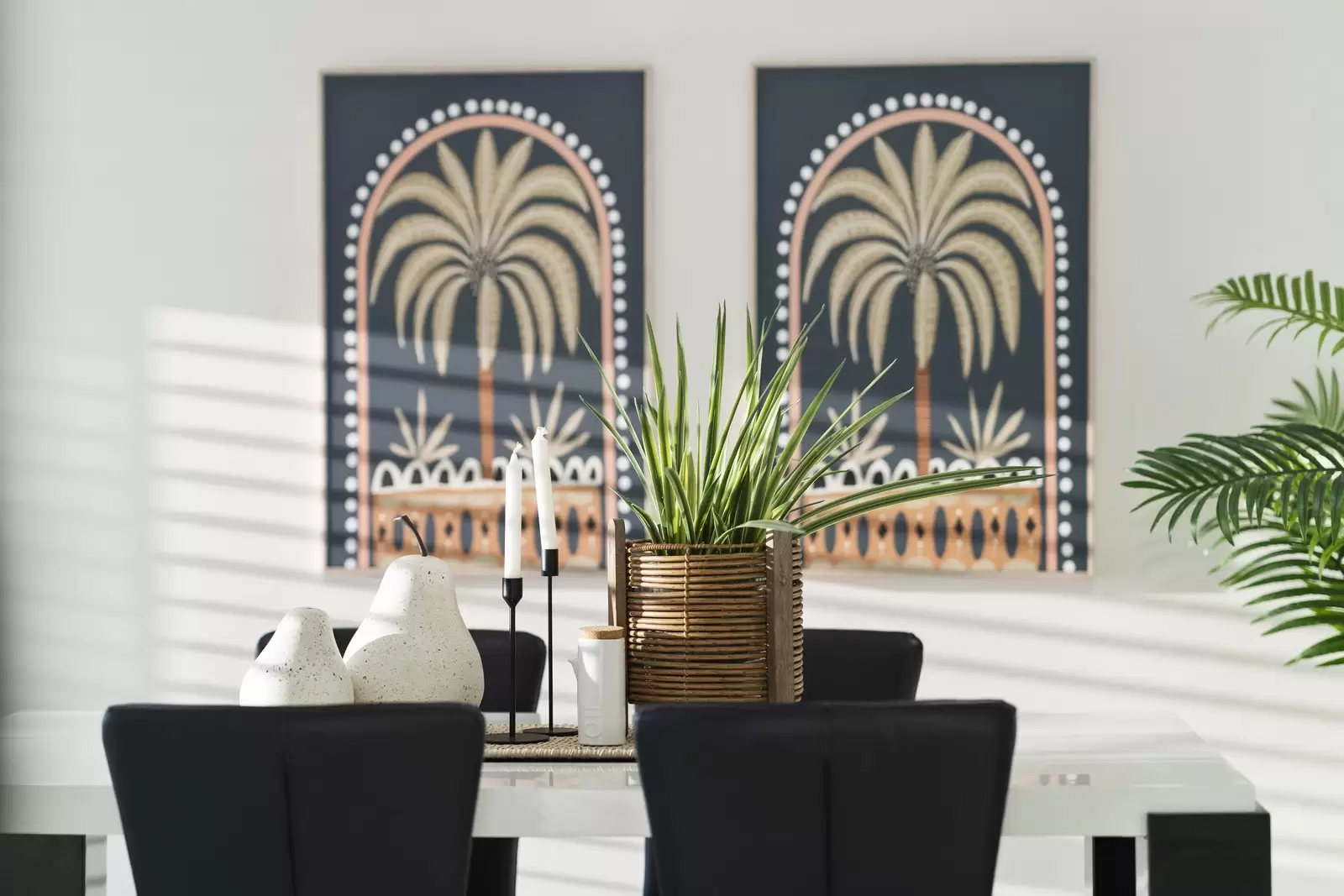 16 Piermont Place, Raby Bay Sold by Queensland Sotheby's International Realty - image 1