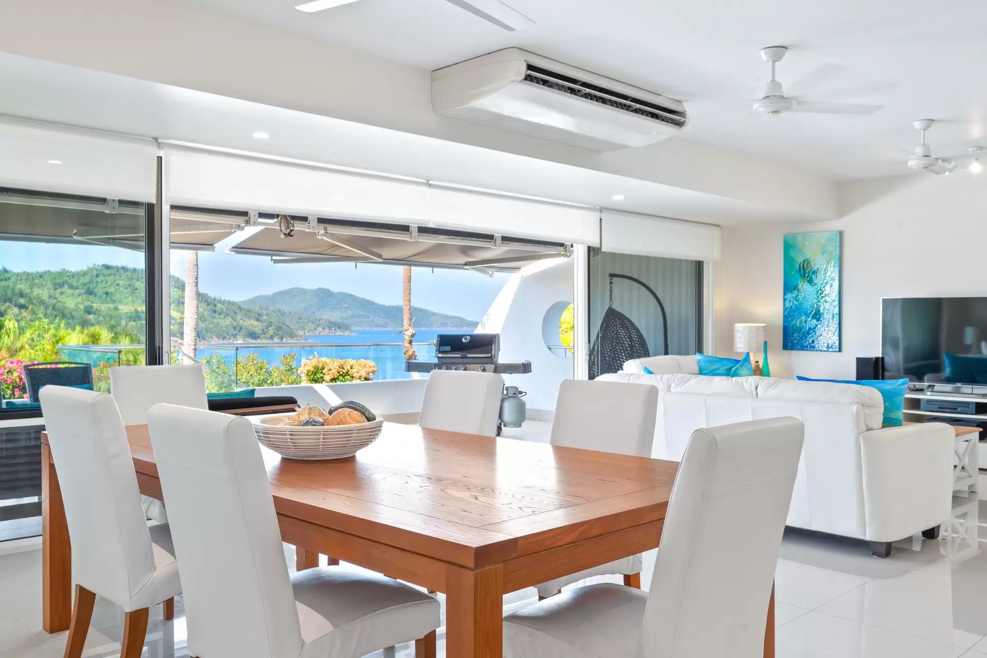 E2/12 Whitsunday Boulevard, Hamilton Island Sold by Queensland Sotheby's International Realty - image 1