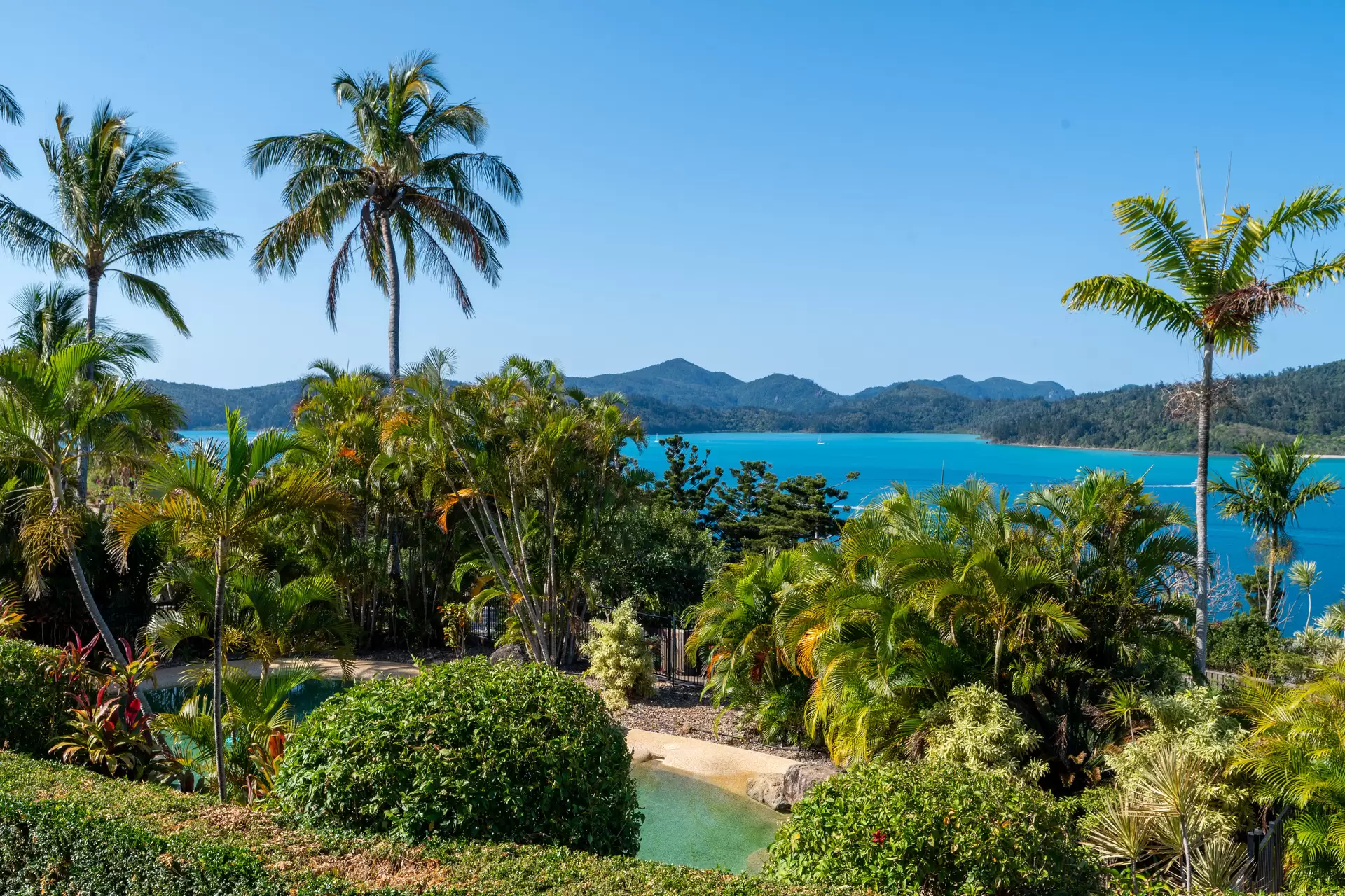 E2/12 Whitsunday Boulevard, Hamilton Island Sold by Queensland Sotheby's International Realty - image 1