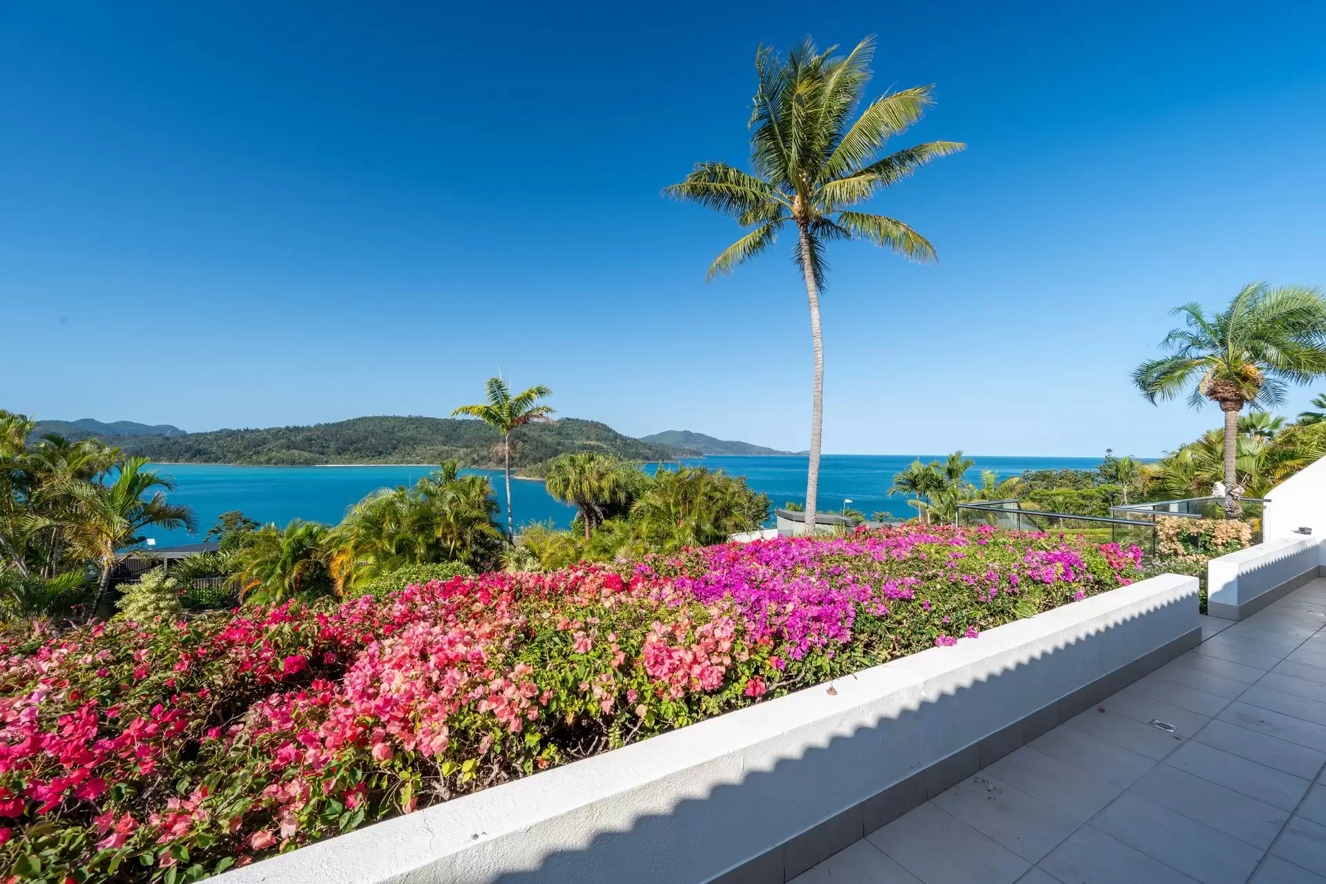 E2/12 Whitsunday Boulevard, Hamilton Island Sold by Queensland Sotheby's International Realty - image 1