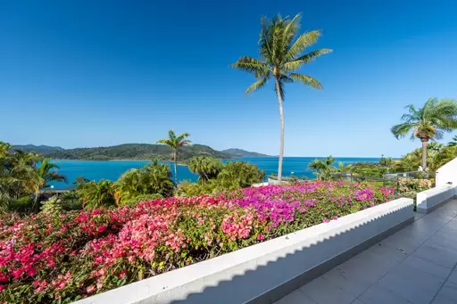 E2/12 Whitsunday Boulevard, Hamilton Island Sold by 