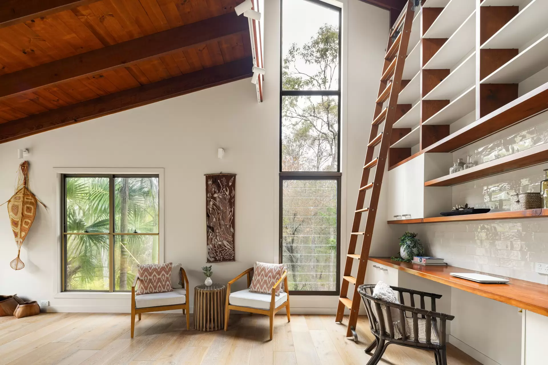 223 Moxon Road, Burbank Sold by Queensland Sotheby's International Realty - image 1