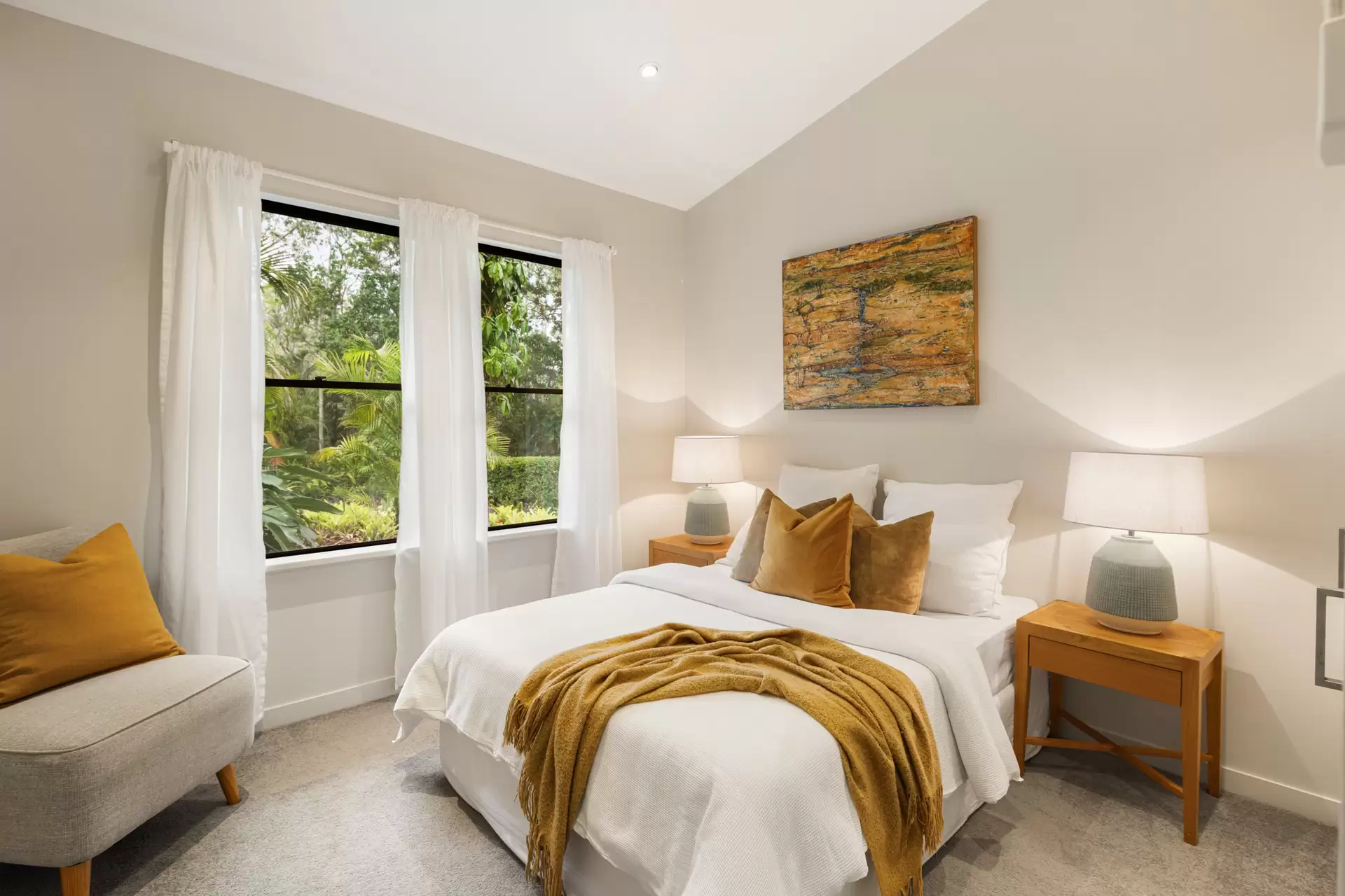 223 Moxon Road, Burbank Sold by Queensland Sotheby's International Realty - image 1