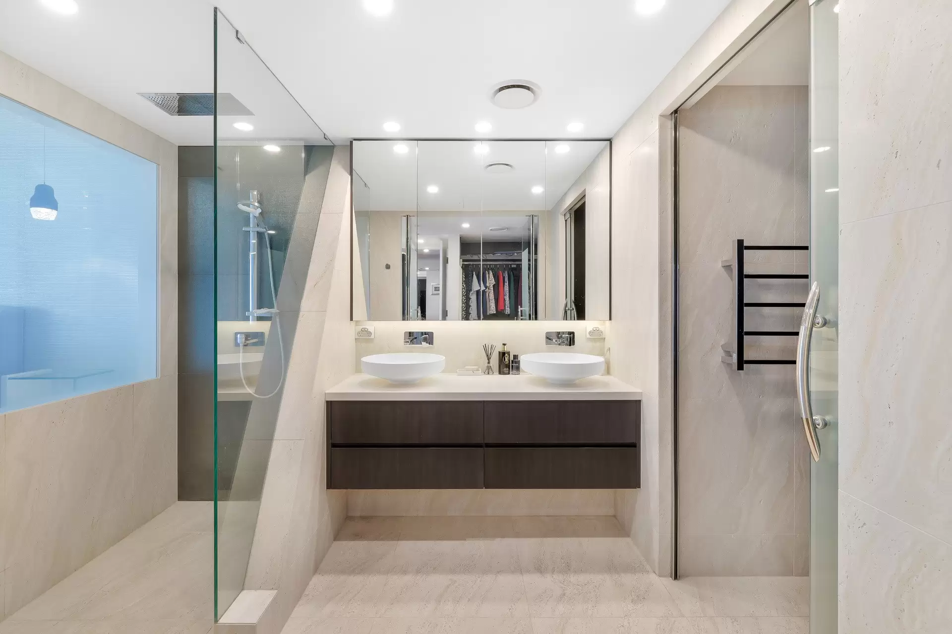 1173/1 Lennie Avenue, Main Beach Sold by Queensland Sotheby's International Realty - image 1