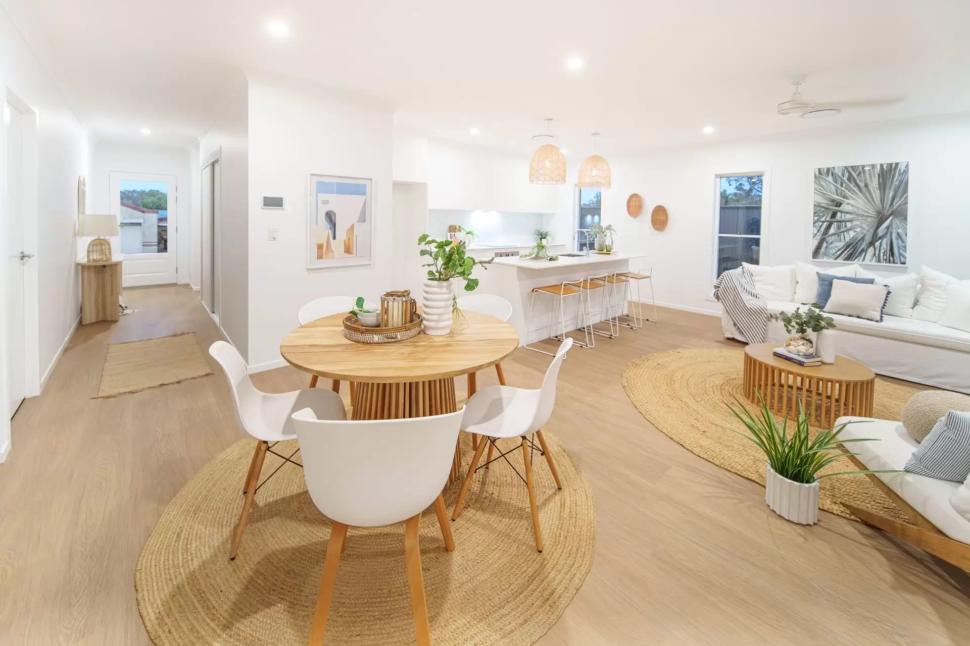2A Caledonian Crescent, Alexandra Hills Sold by  - image 1