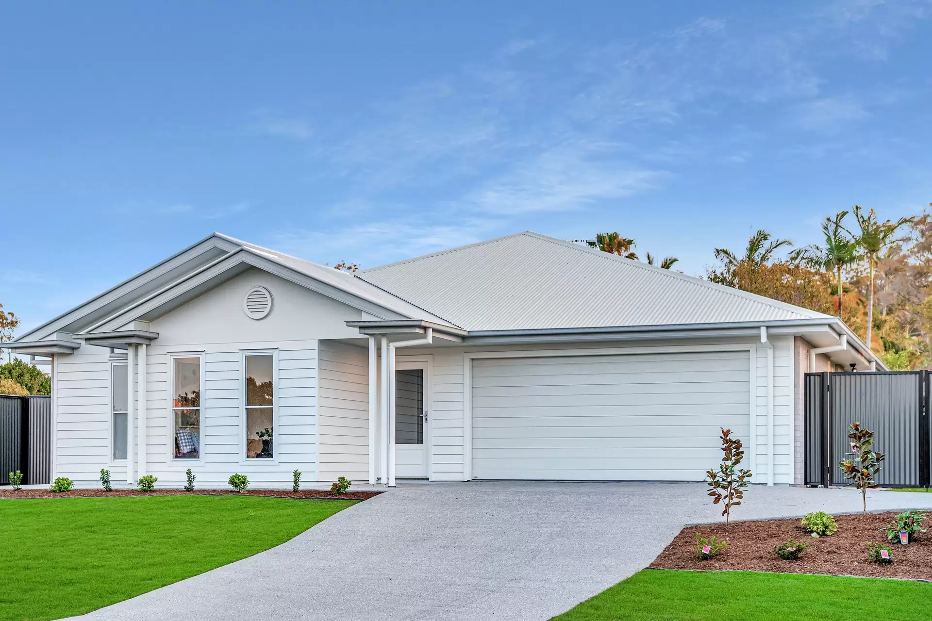 2A Caledonian Crescent, Alexandra Hills Sold by  - image 1