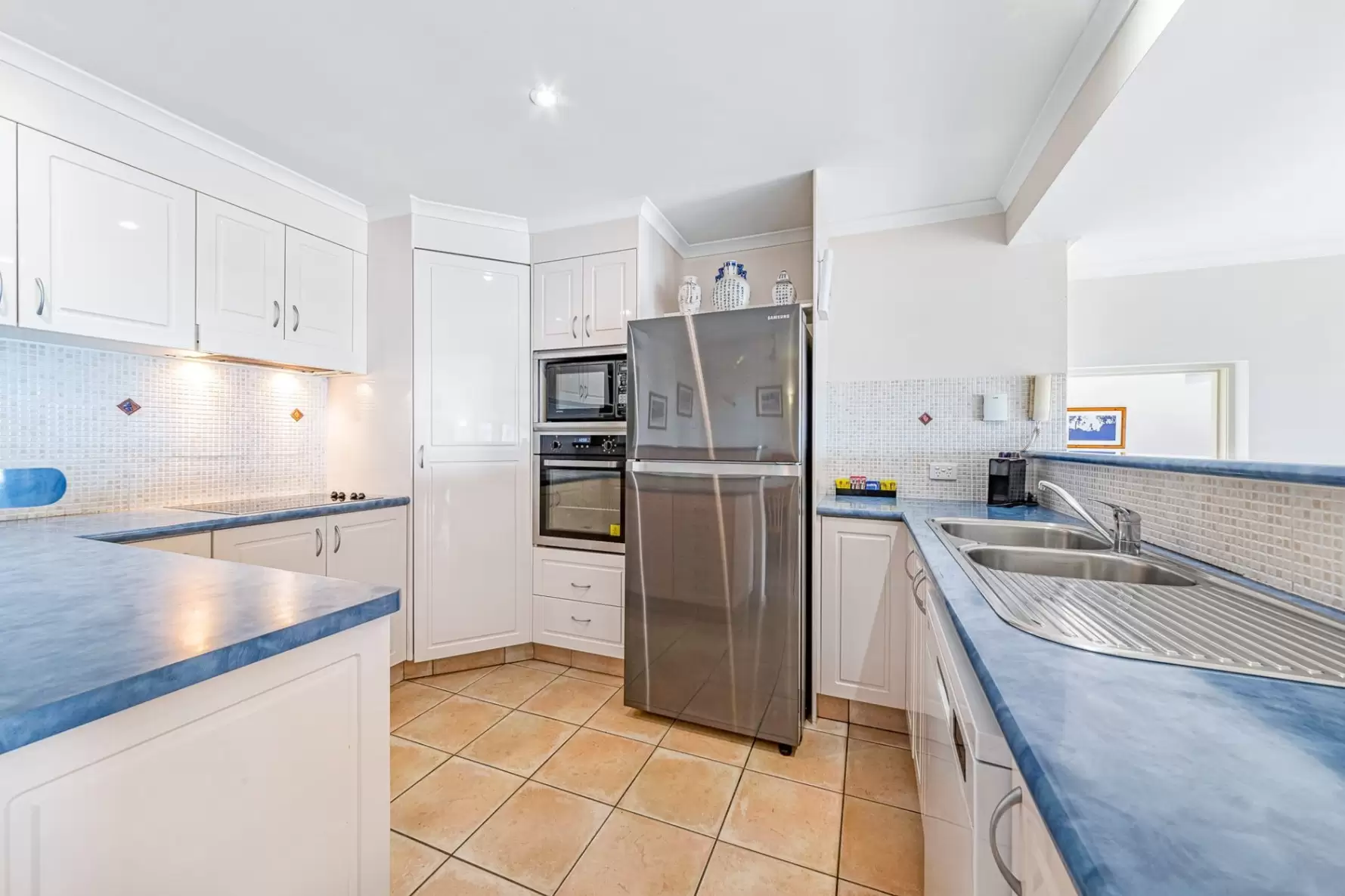 1/2 Nara Avenue, Airlie Beach Sold by Queensland Sotheby's International Realty - image 1