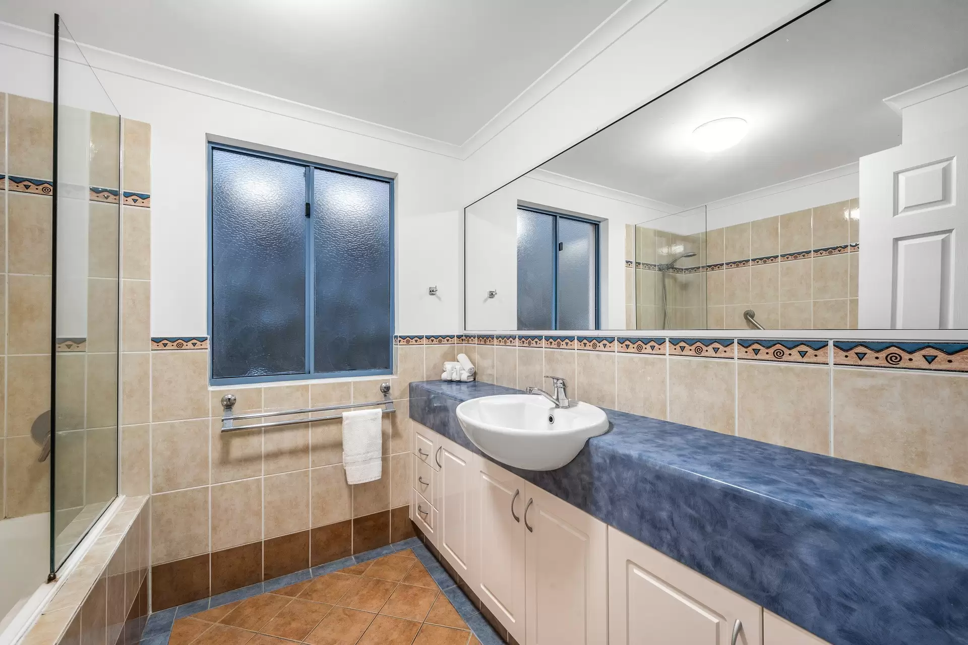 1/2 Nara Avenue, Airlie Beach Sold by Queensland Sotheby's International Realty - image 1