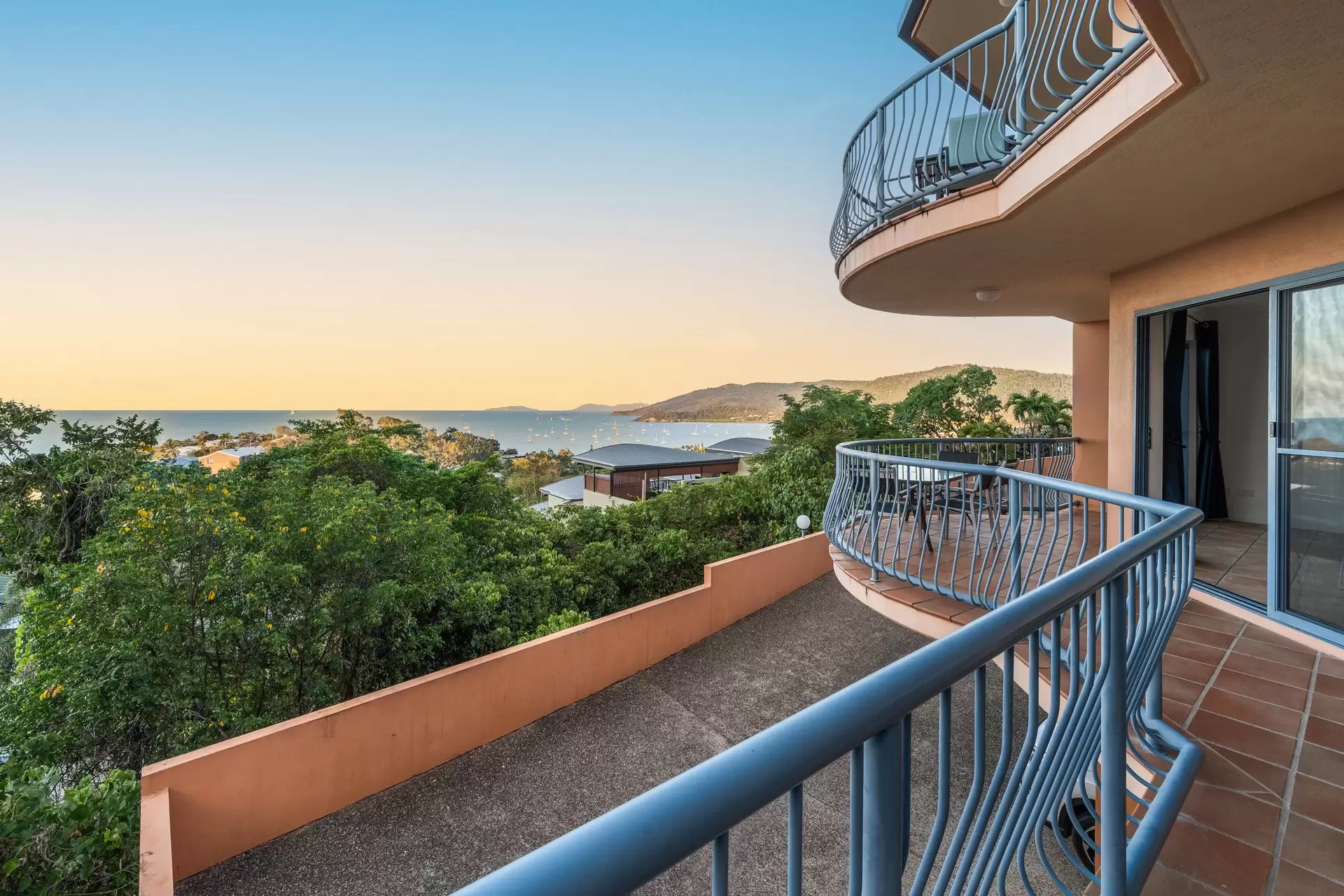 1/2 Nara Avenue, Airlie Beach Sold by Queensland Sotheby's International Realty - image 1