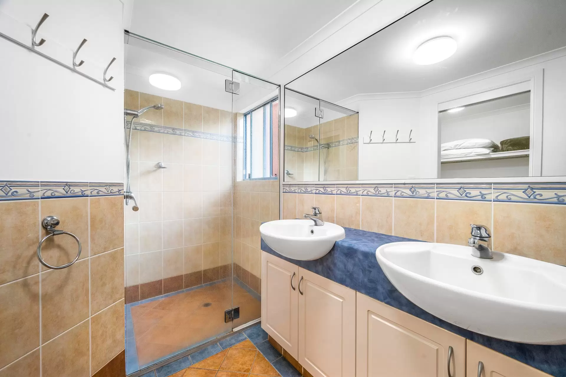 1/2 Nara Avenue, Airlie Beach Sold by Queensland Sotheby's International Realty - image 1