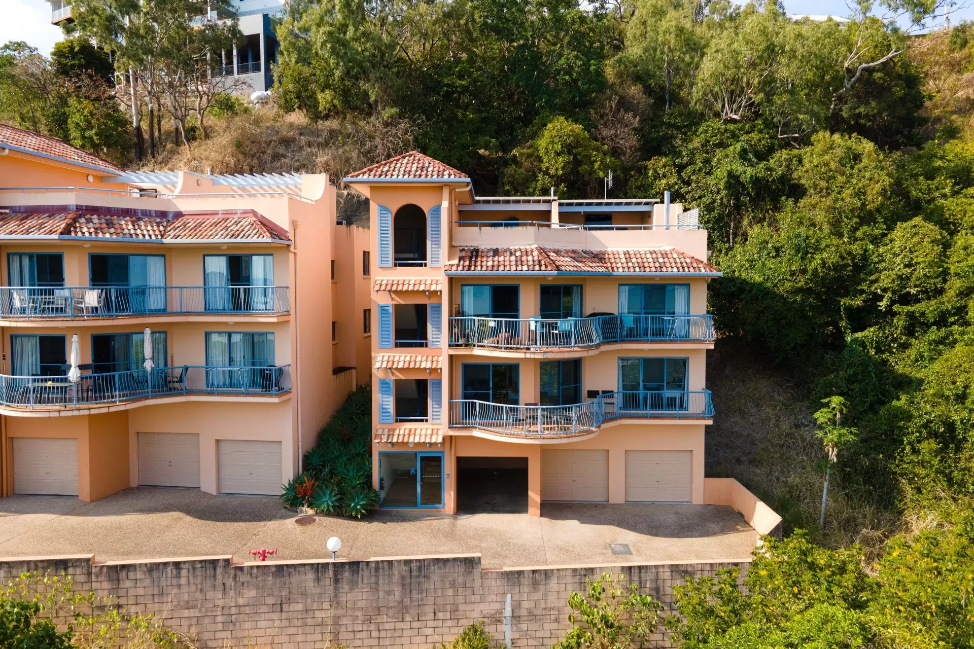 1/2 Nara Avenue, Airlie Beach Sold by Queensland Sotheby's International Realty - image 1