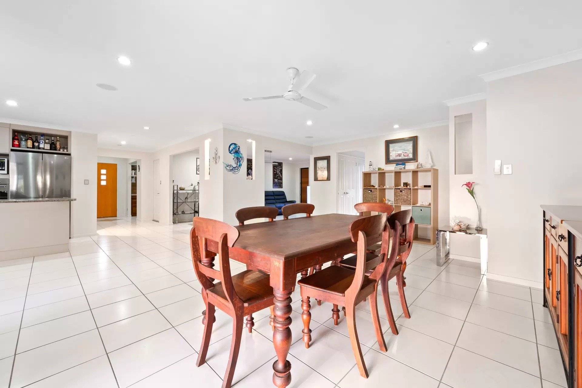 15 Jonquill Court, Cannonvale Sold by Queensland Sotheby's International Realty - image 1
