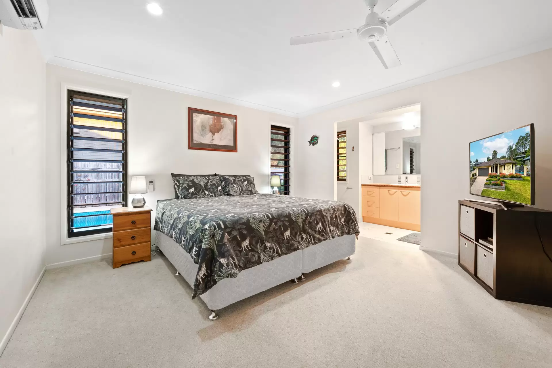 15 Jonquill Court, Cannonvale Sold by Queensland Sotheby's International Realty - image 1