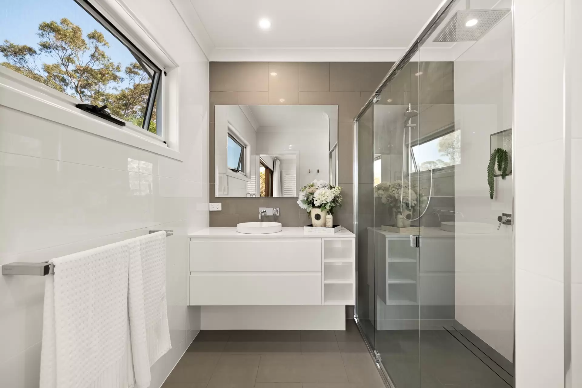 23 Borrows Street, Virginia Sold by Queensland Sotheby's International Realty - image 1