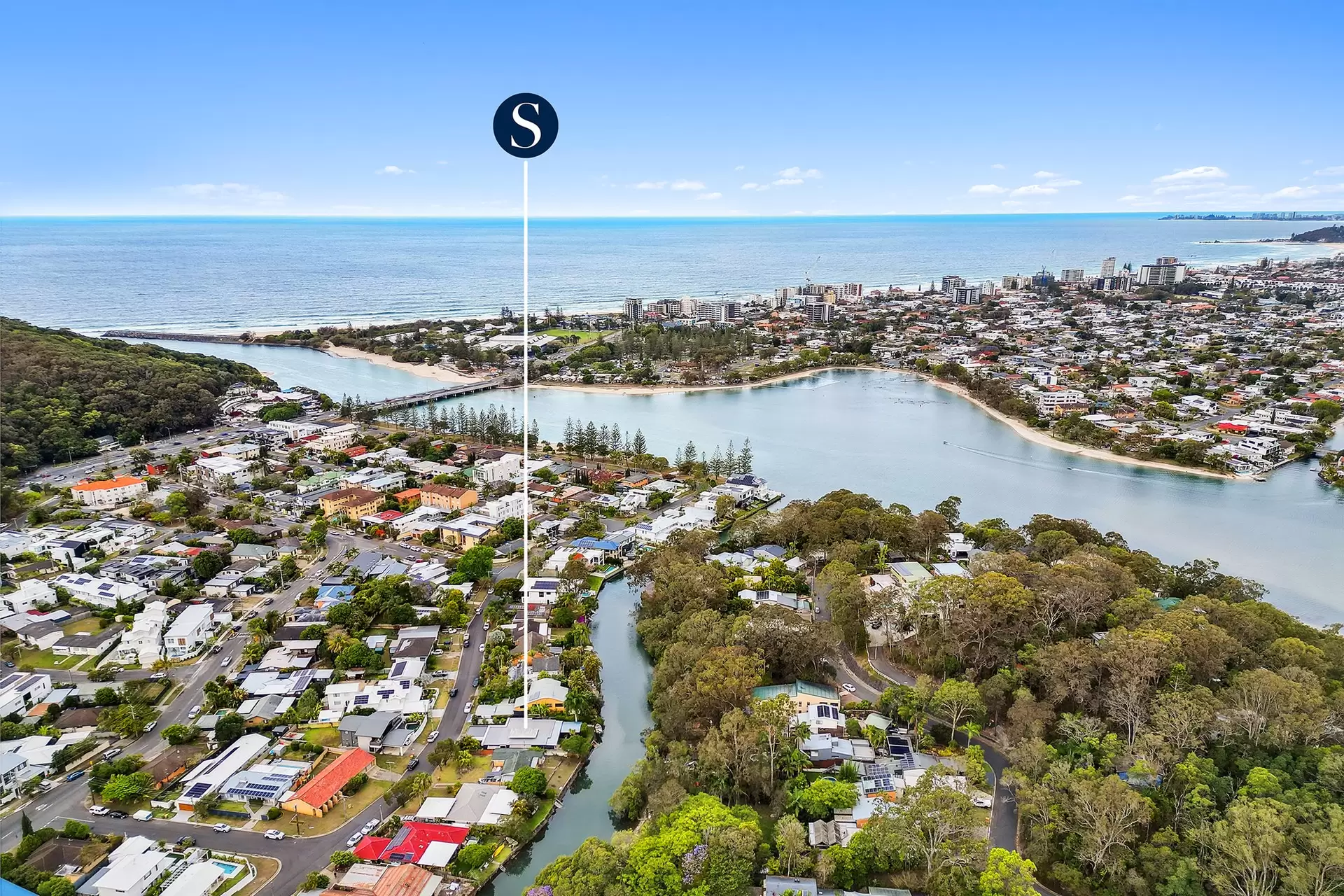 32 Elanora Drive, Burleigh Heads Sold by Queensland Sotheby's International Realty - image 1