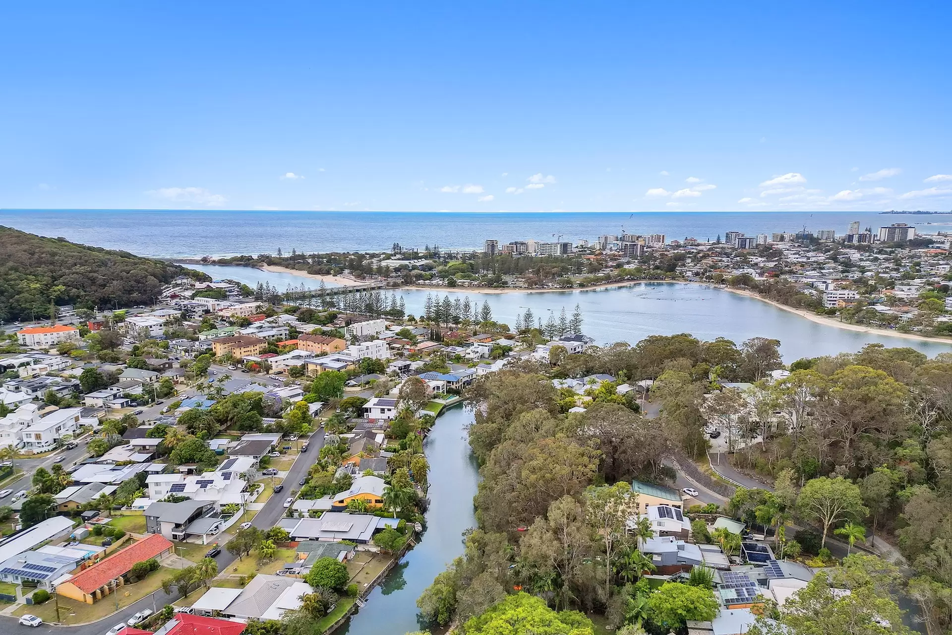 32 Elanora Drive, Burleigh Heads Sold by Queensland Sotheby's International Realty - image 1