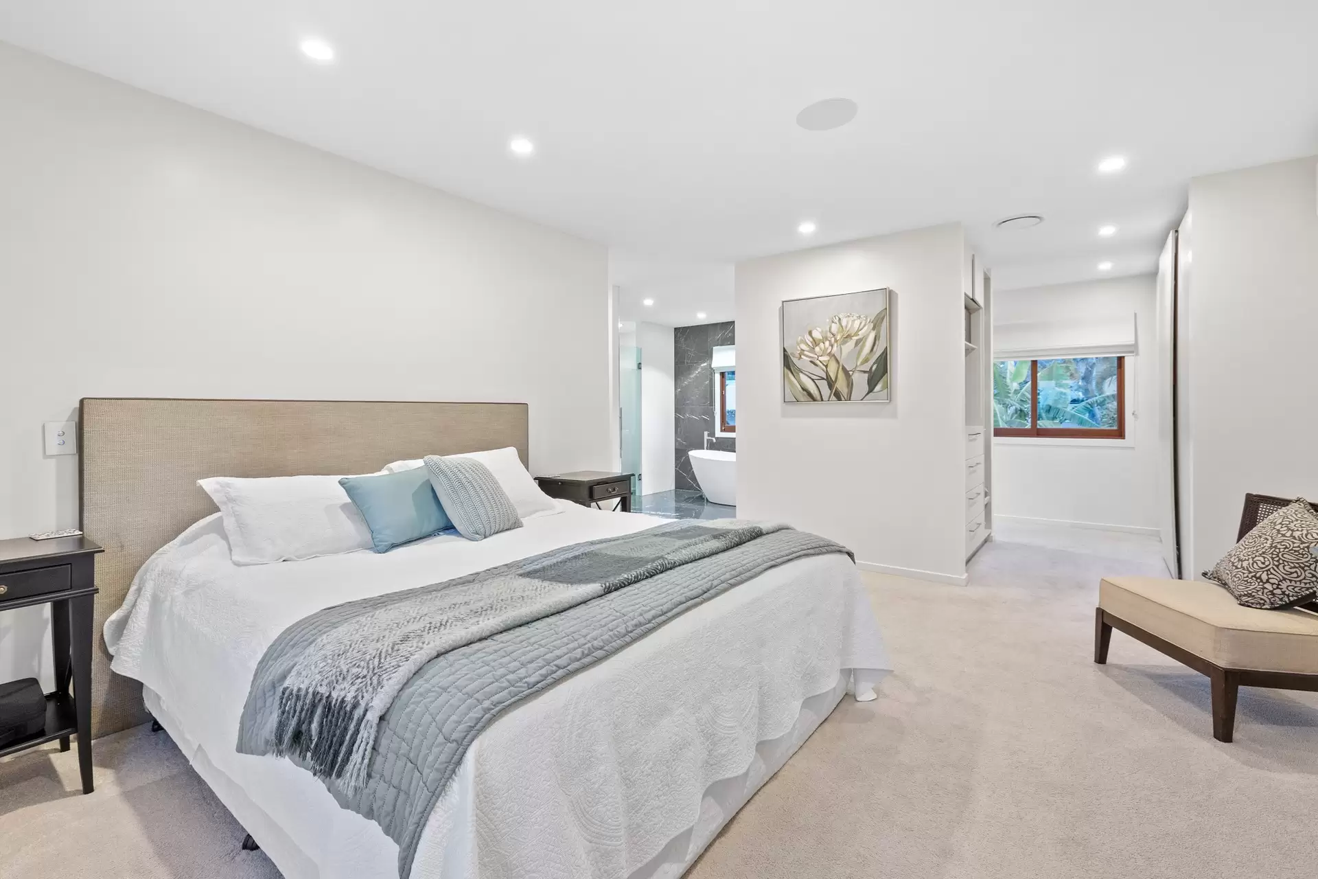 96 Beach Street, Cleveland Sold by Queensland Sotheby's International Realty - image 1