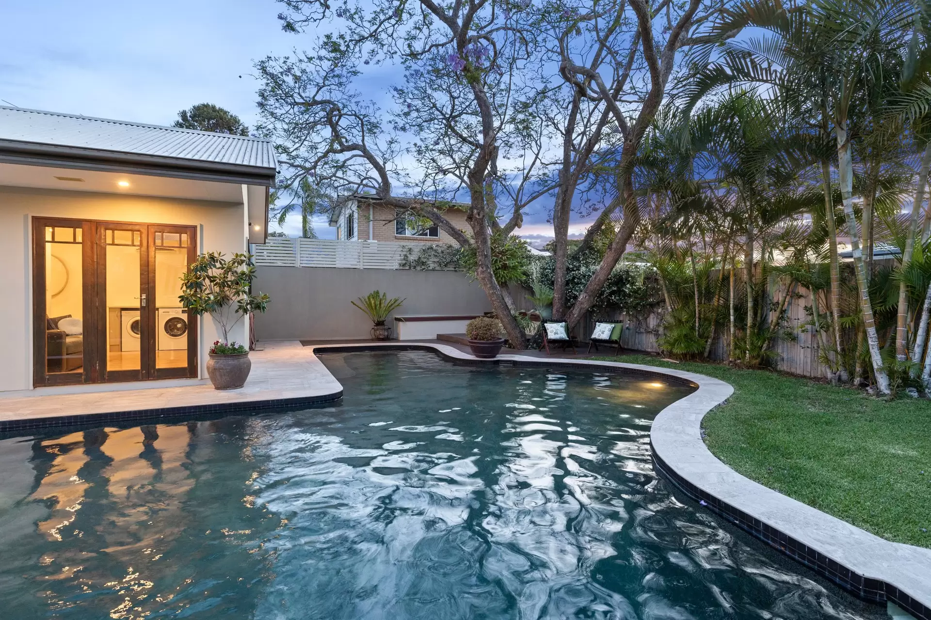 96 Beach Street, Cleveland Sold by Queensland Sotheby's International Realty - image 1