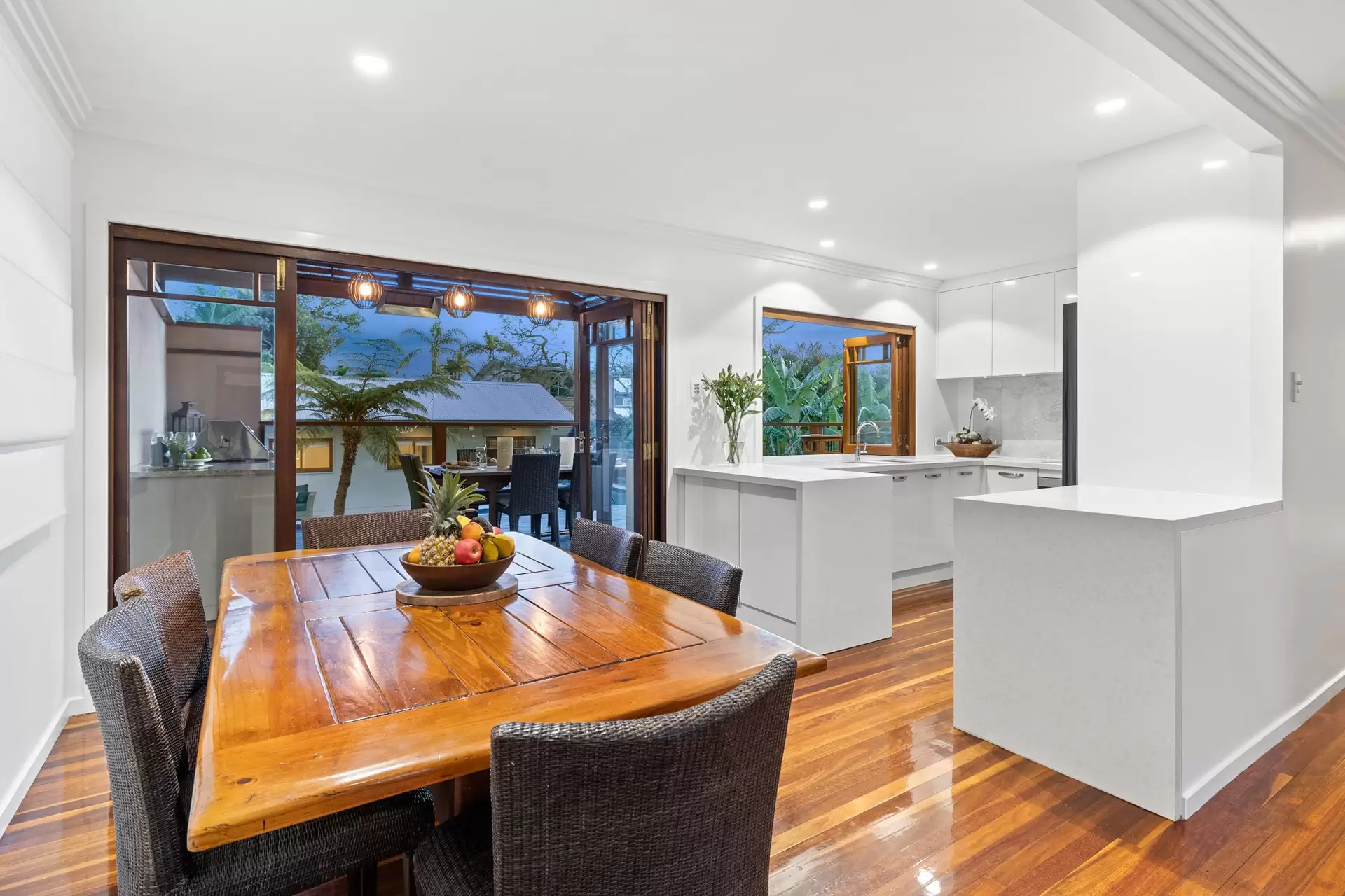 96 Beach Street, Cleveland Sold by Queensland Sotheby's International Realty - image 1