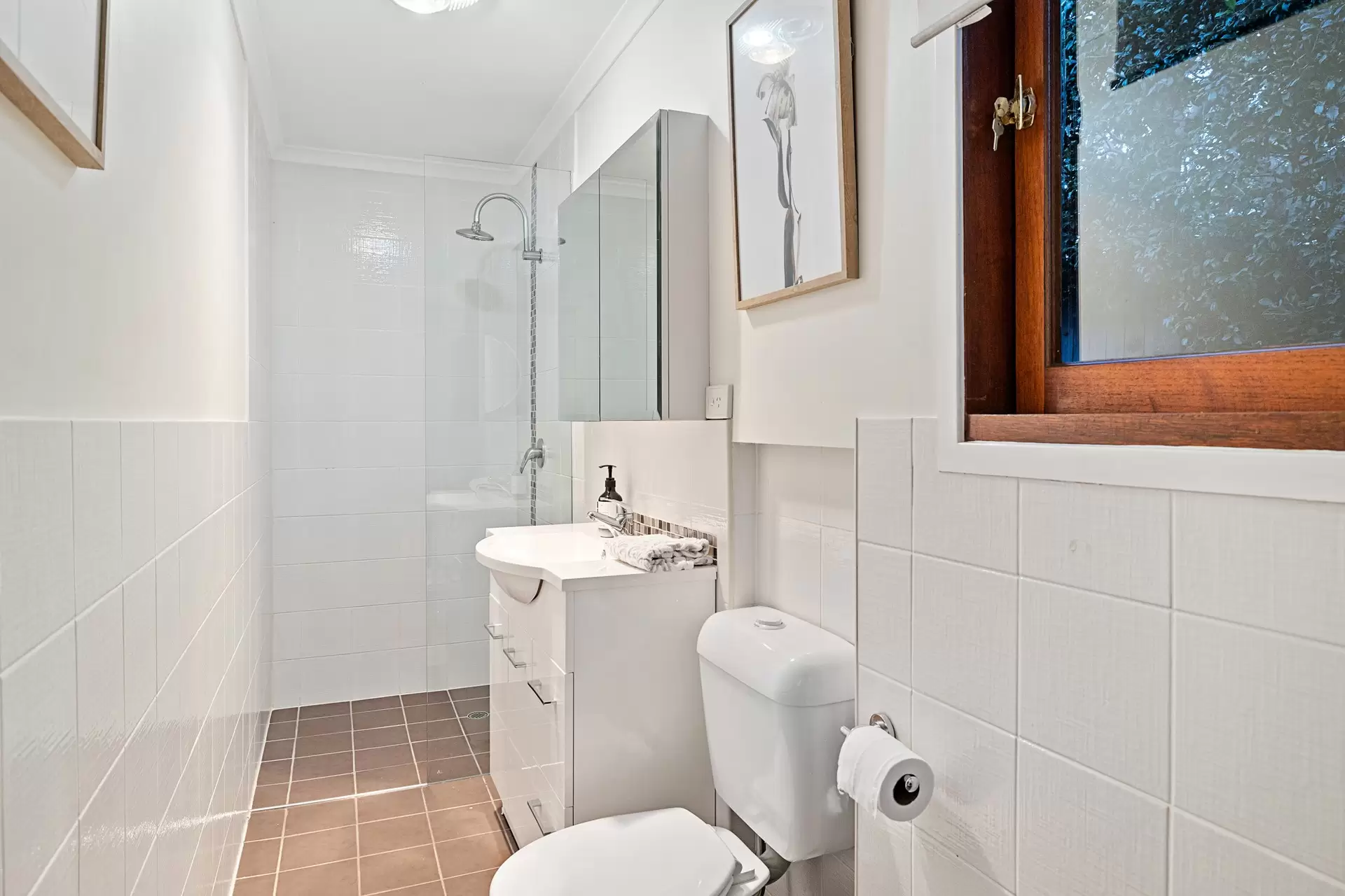 96 Beach Street, Cleveland Sold by Queensland Sotheby's International Realty - image 1