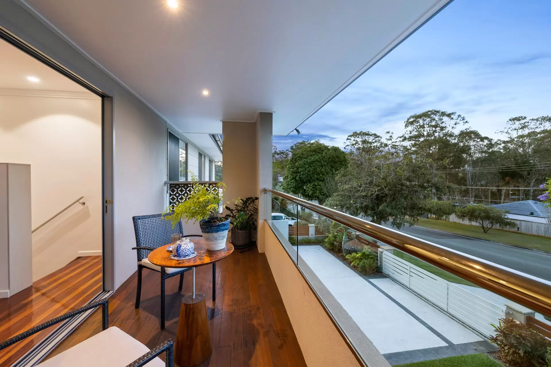 96 Beach Street, Cleveland Sold by Queensland Sotheby's International Realty - image 1