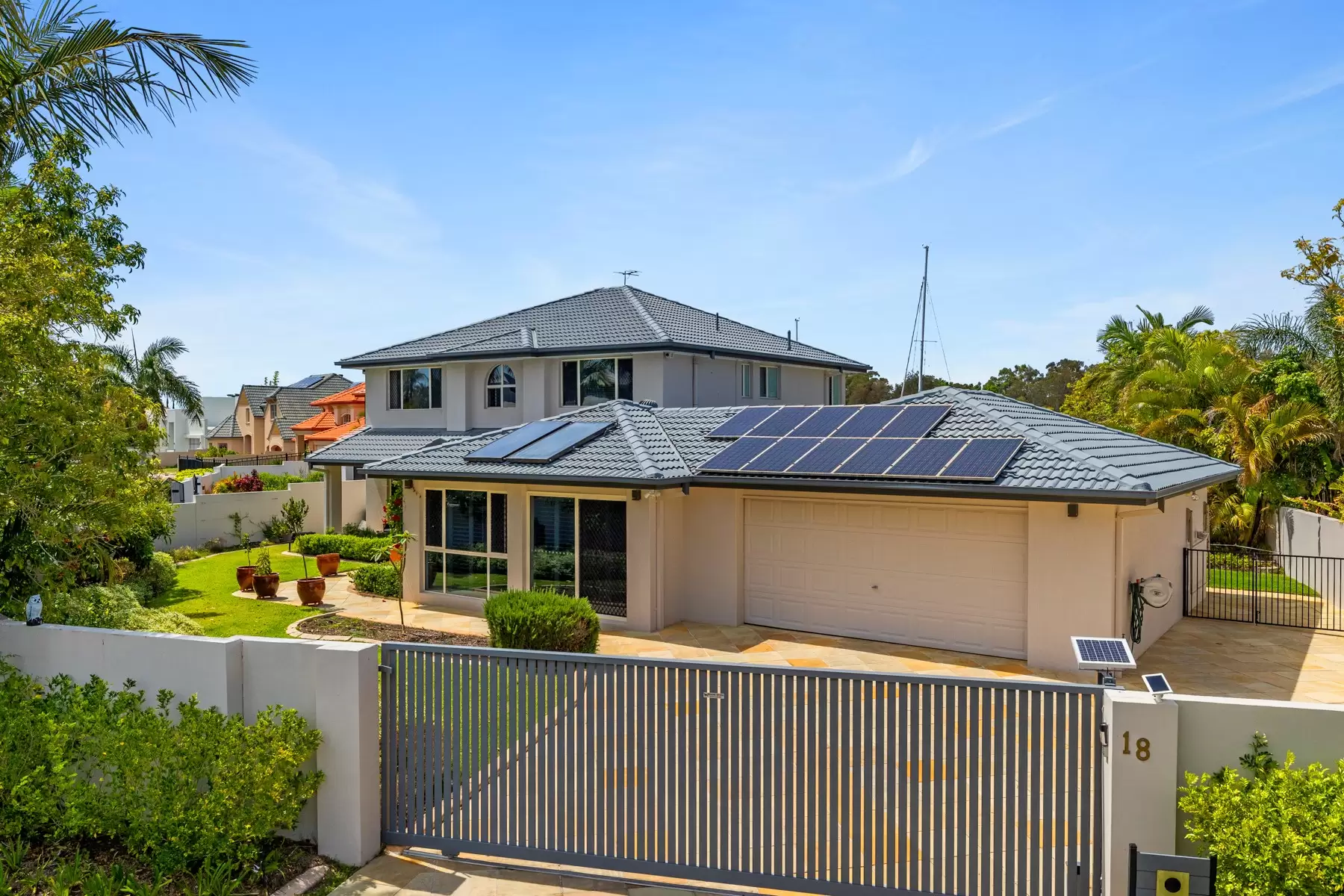 18 Nautilus Drive, Raby Bay Sold by  - image 1