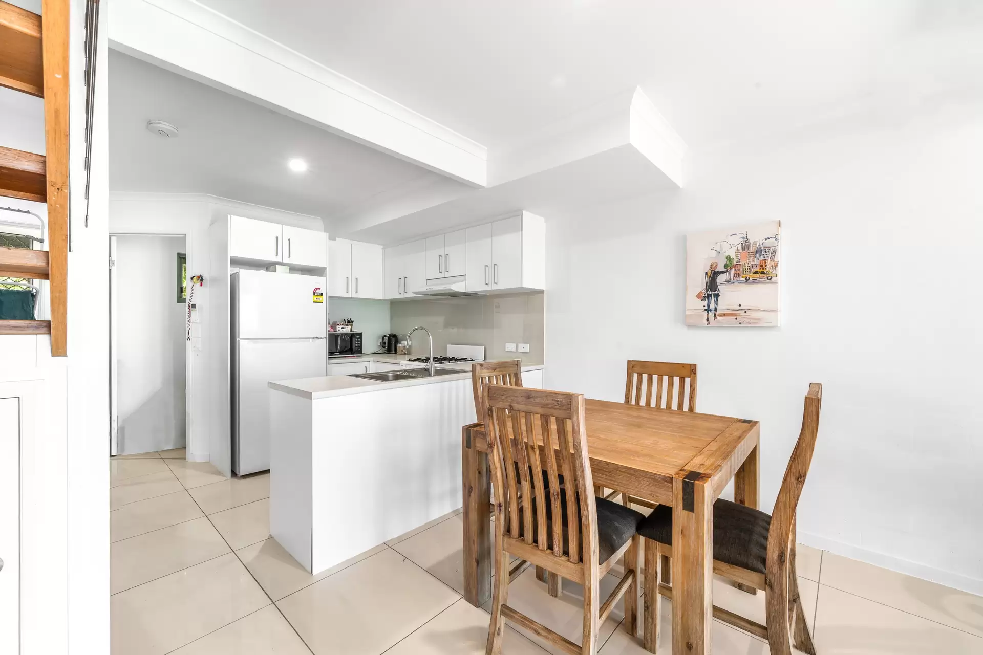 15/6 Great Northern Highway, Hamilton Island Sold by Queensland Sotheby's International Realty - image 1