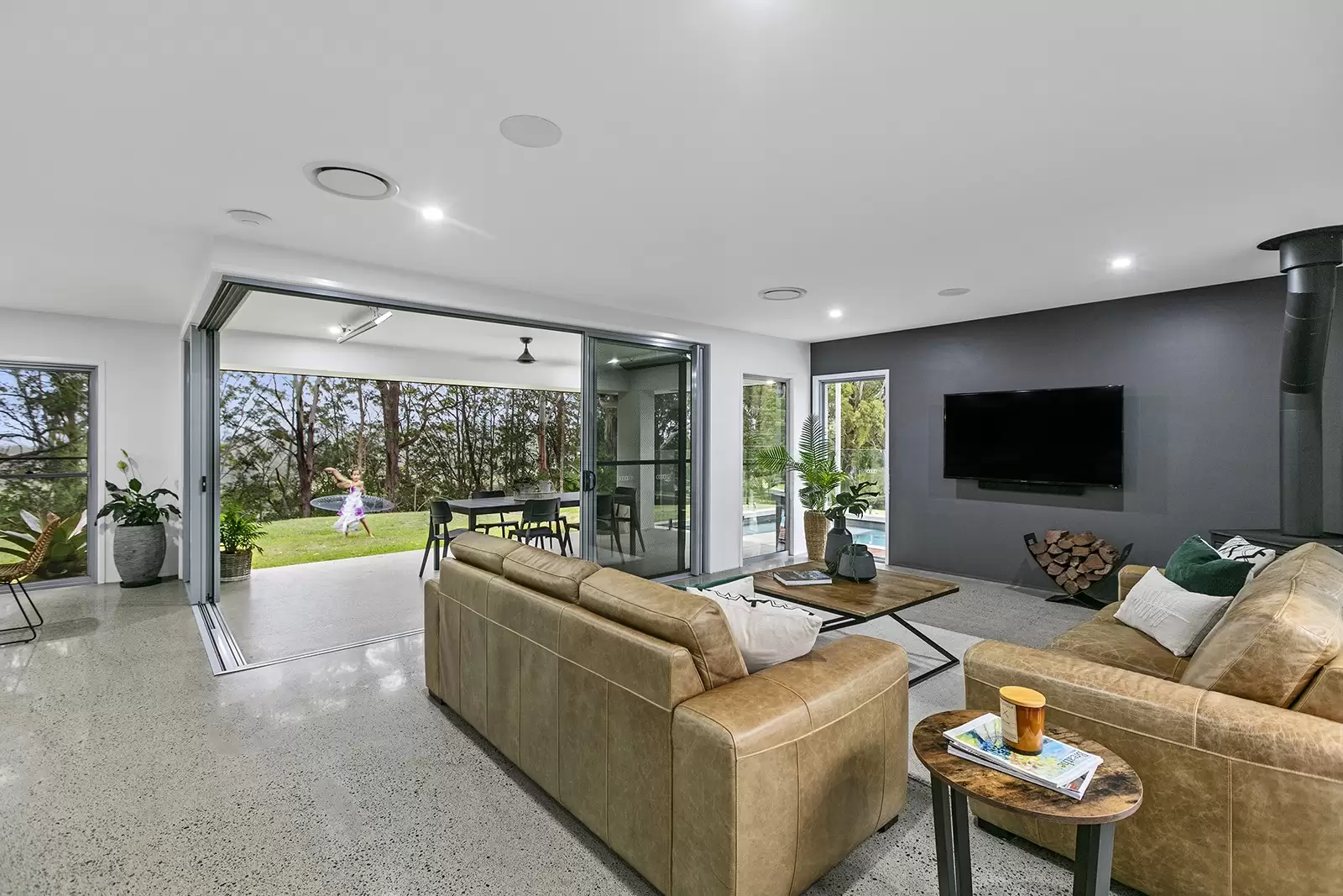 19 Coolwater Place, Rosemount Sold by Queensland Sotheby's International Realty - image 1
