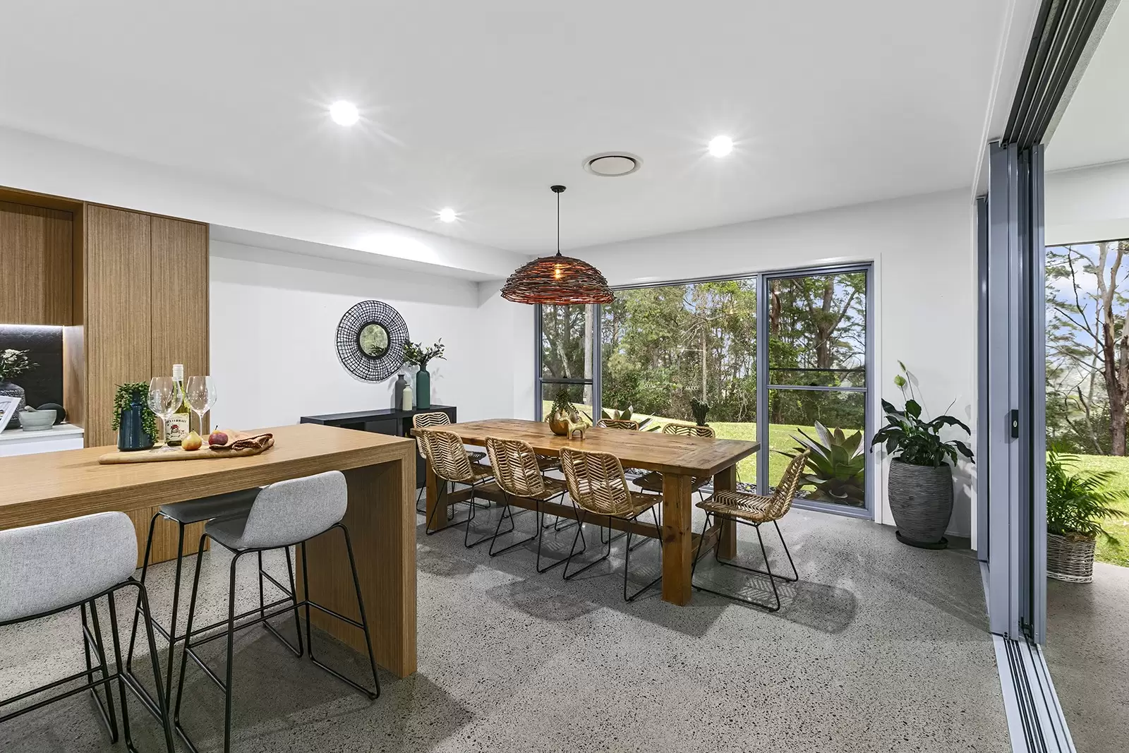 19 Coolwater Place, Rosemount Sold by Queensland Sotheby's International Realty - image 1