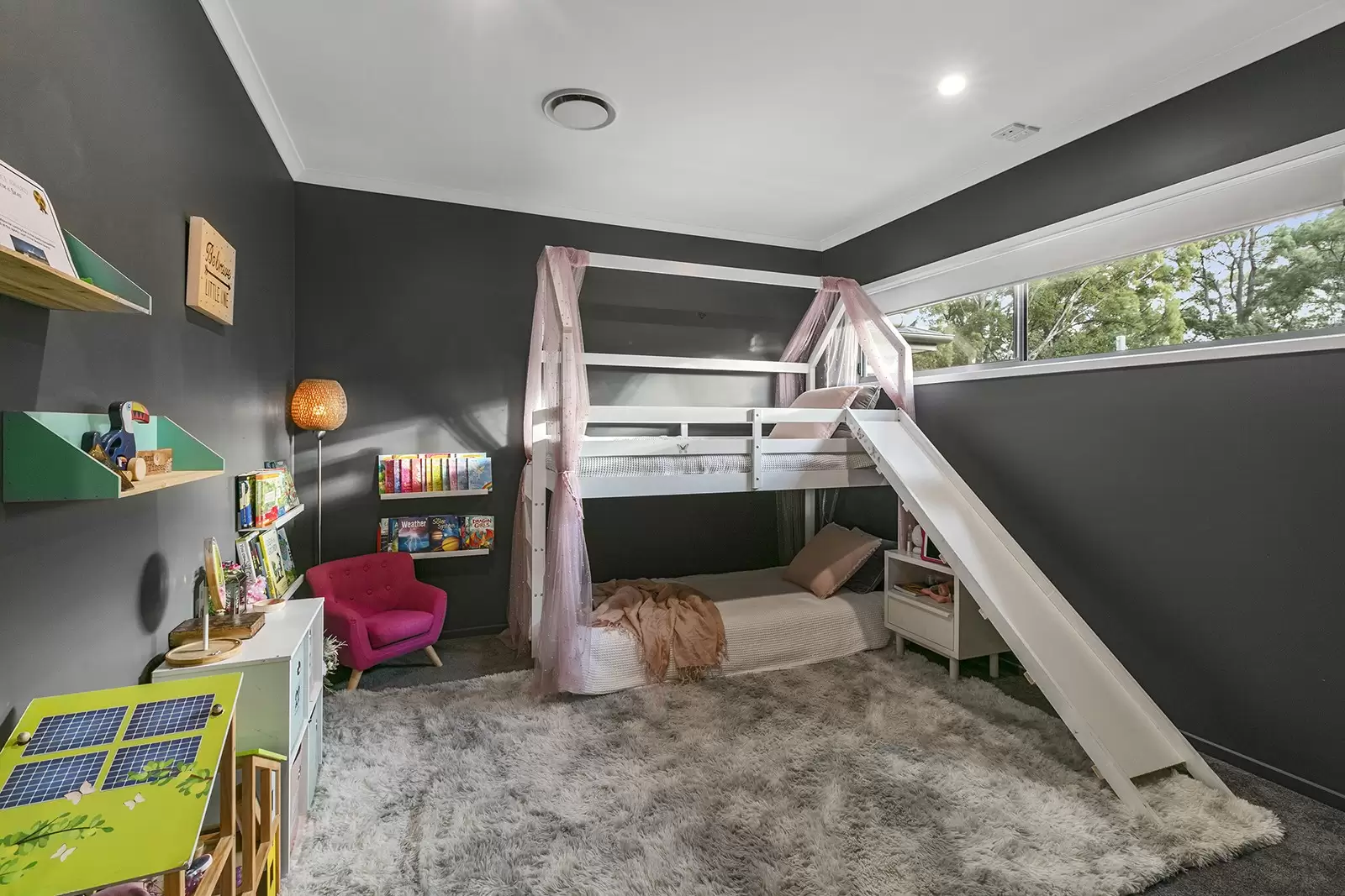 19 Coolwater Place, Rosemount Sold by Queensland Sotheby's International Realty - image 1