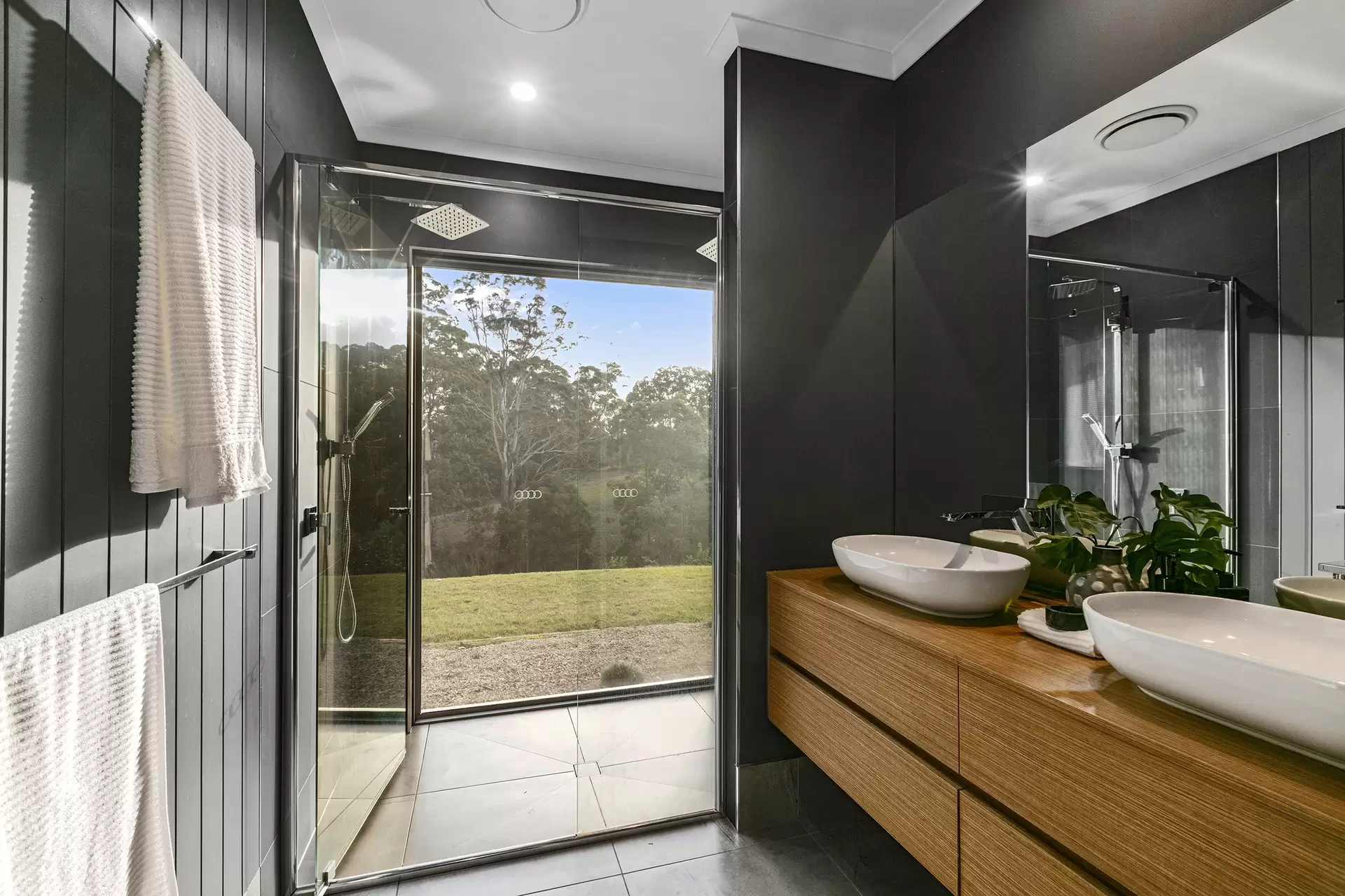 19 Coolwater Place, Rosemount Sold by Queensland Sotheby's International Realty - image 1