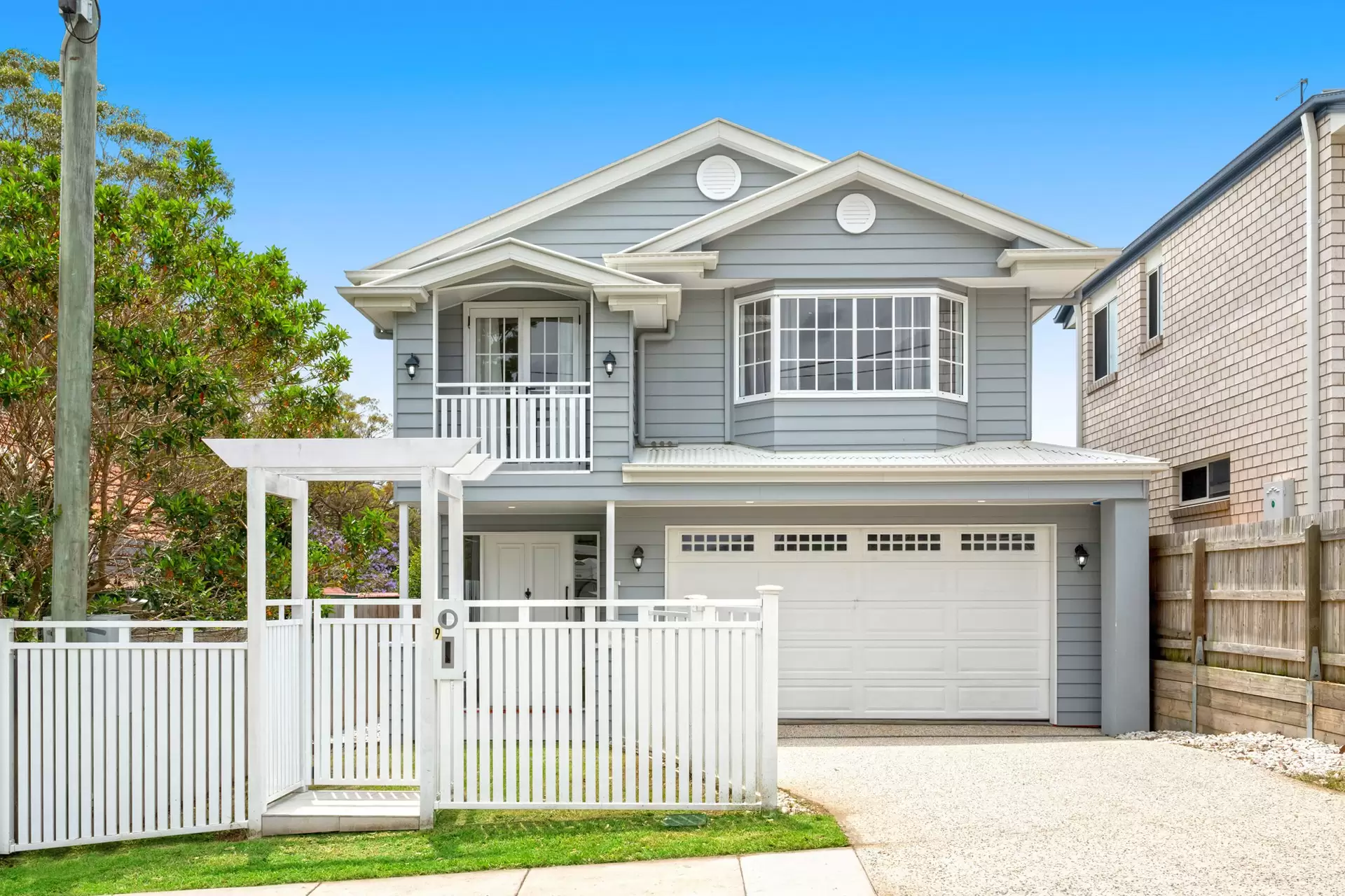 9 Fernvale Road, Tarragindi Sold by  - image 1