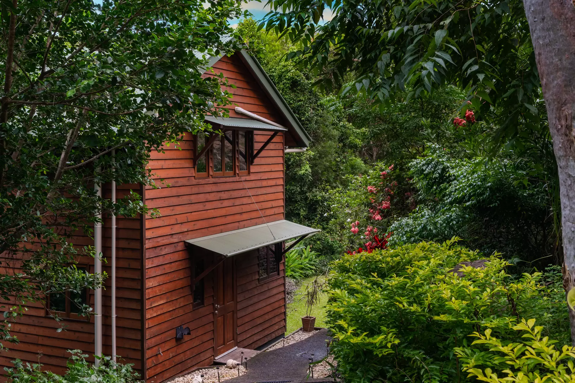 304 Mowbray River  Drive, Mowbray For Sale by Queensland Sotheby's International Realty - image 1