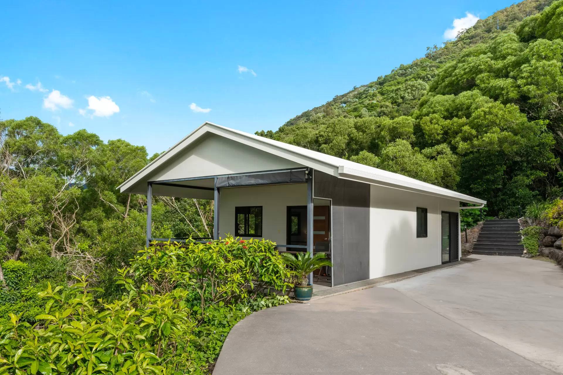 304 Mowbray River  Drive, Mowbray For Sale by Queensland Sotheby's International Realty - image 1