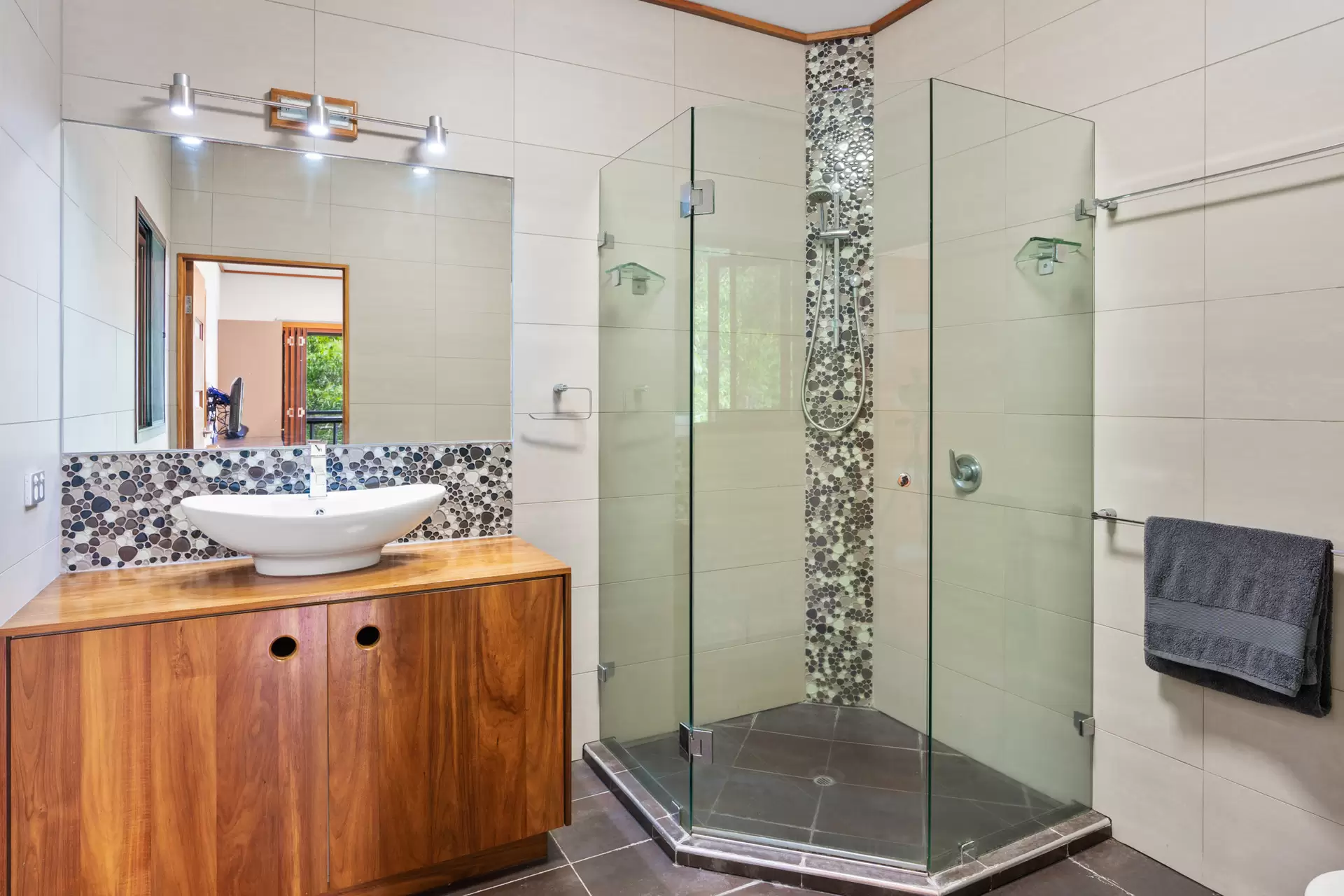 304 Mowbray River  Drive, Mowbray For Sale by Queensland Sotheby's International Realty - image 1