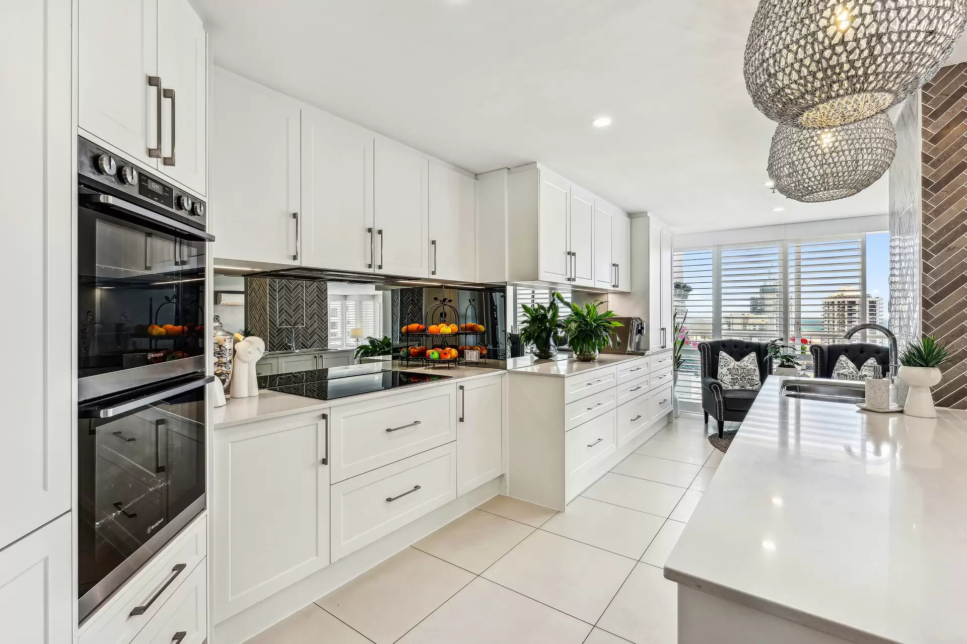2302/1 Peak Avenue, Main Beach Sold by Queensland Sotheby's International Realty - image 1