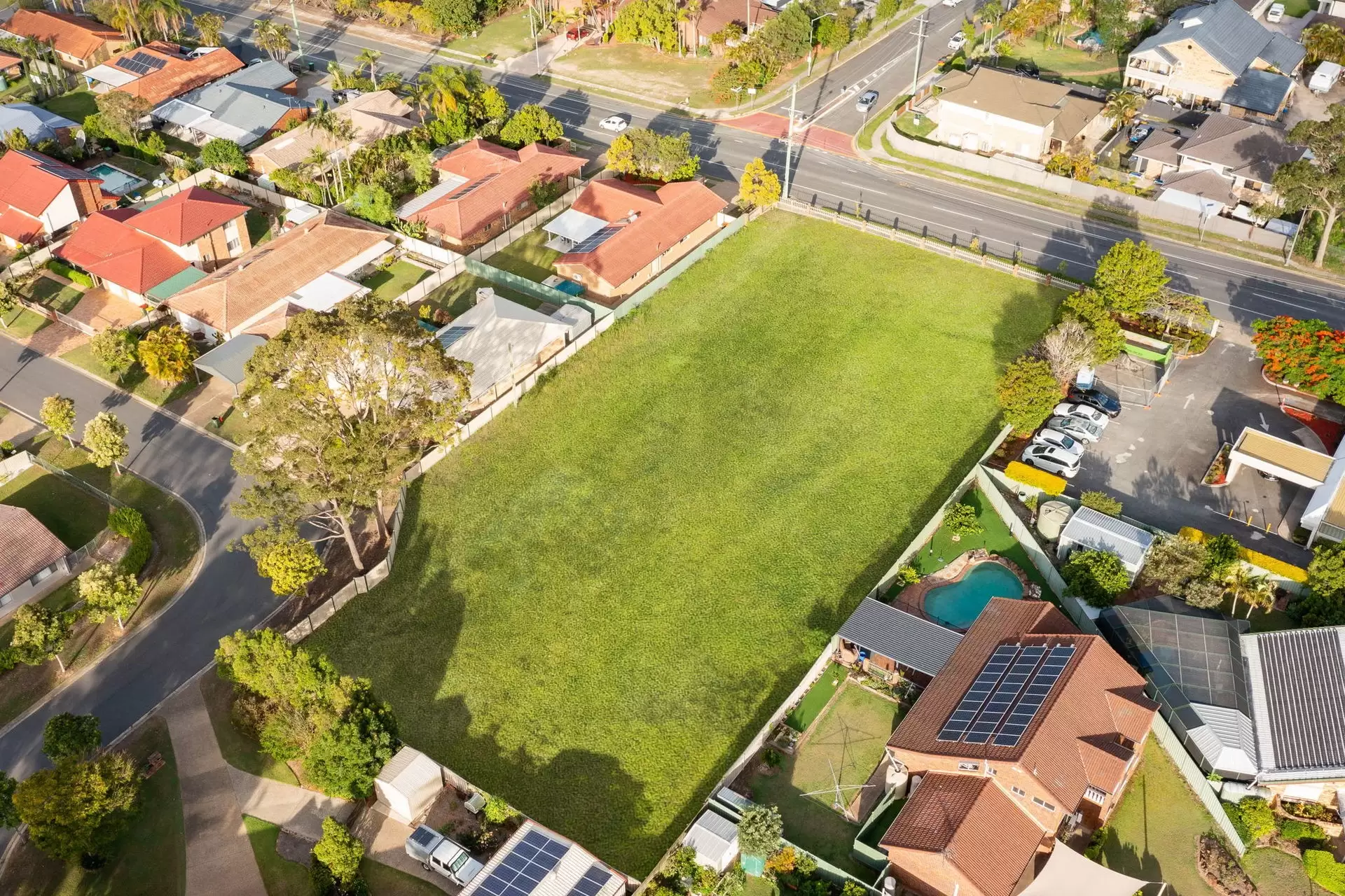 417  Gowan Road, Calamvale Sold by  - image 1