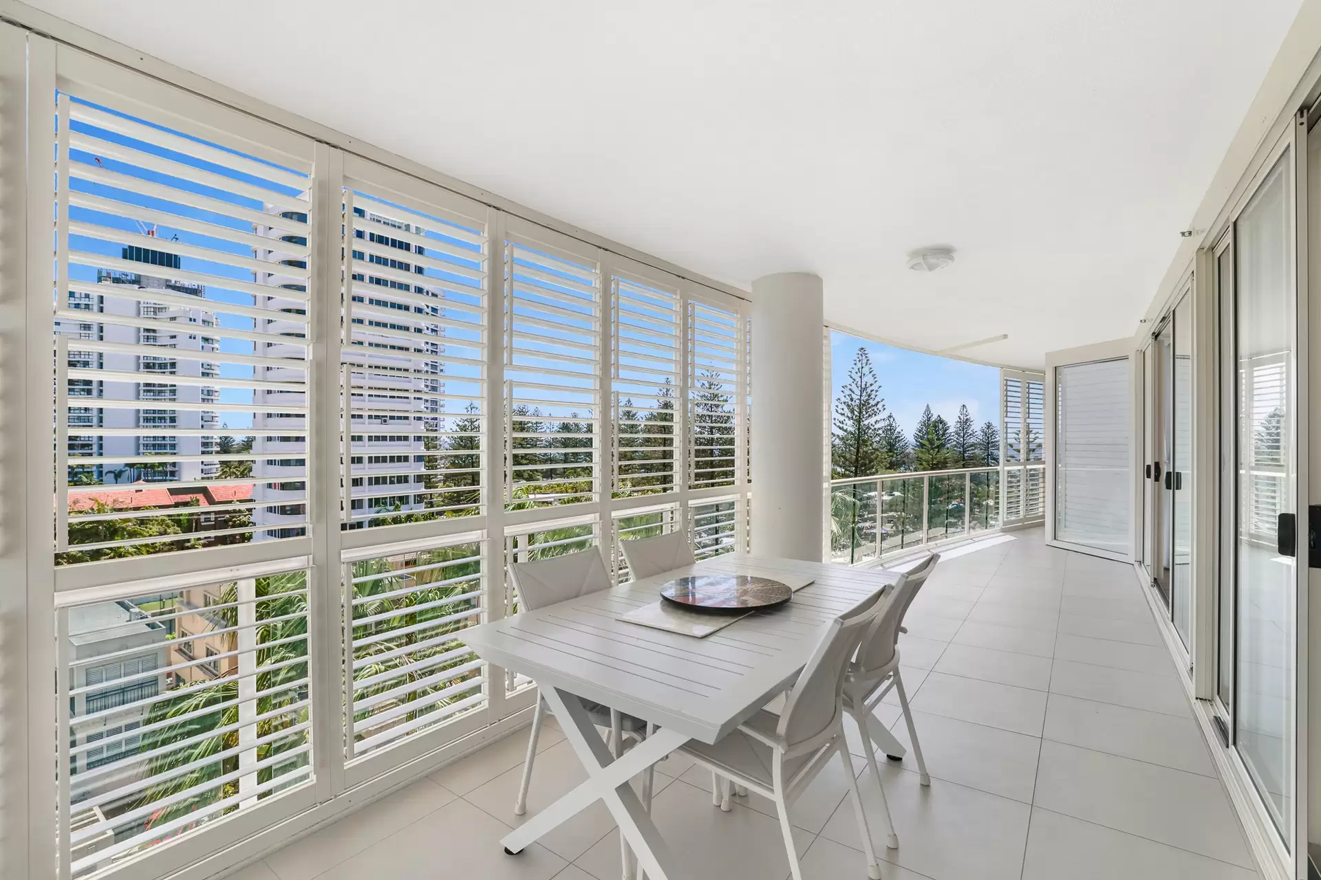 1061/1 Lennie Avenue, Main Beach Sold by Queensland Sotheby's International Realty - image 1