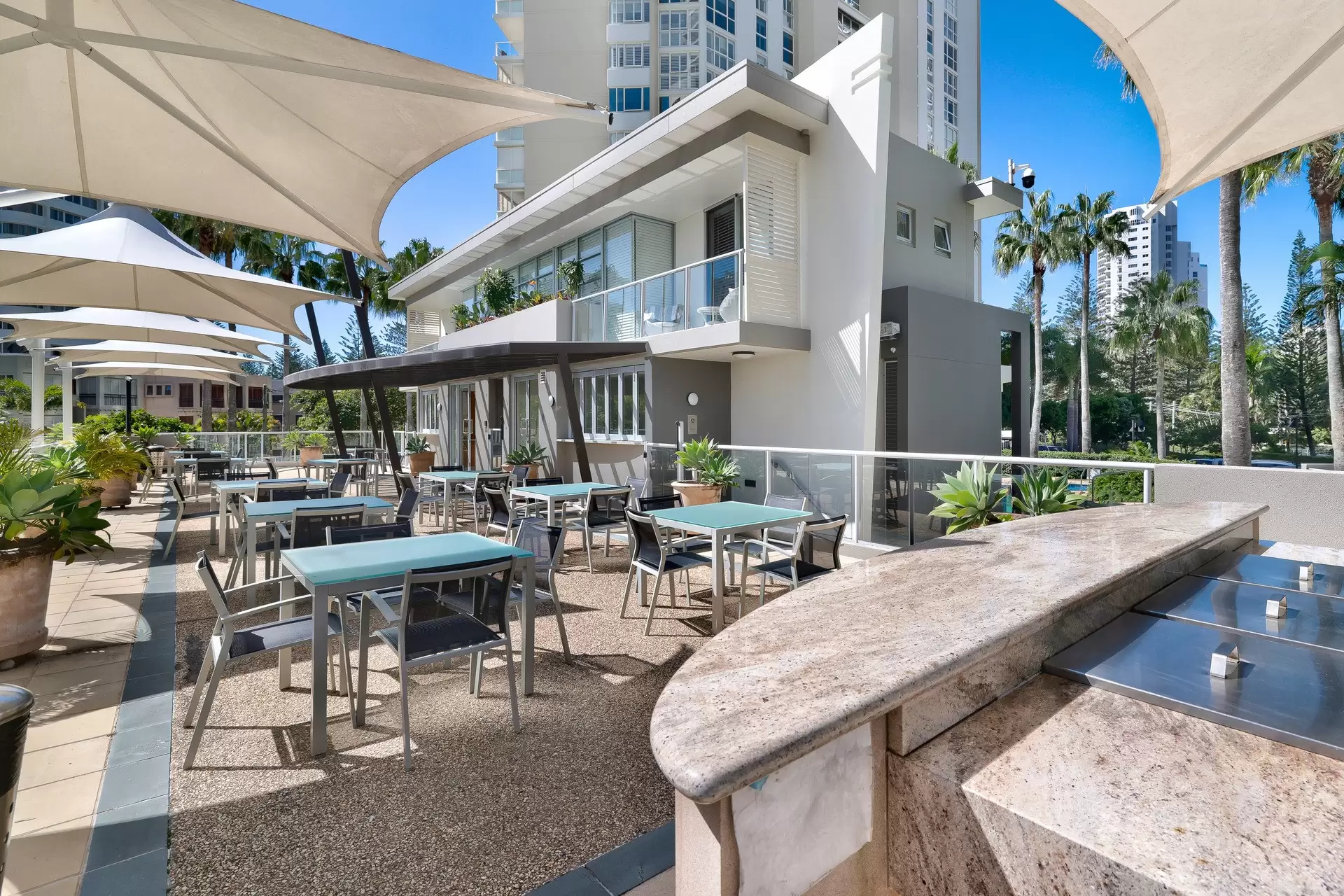 1061/1 Lennie Avenue, Main Beach Sold by Queensland Sotheby's International Realty - image 1