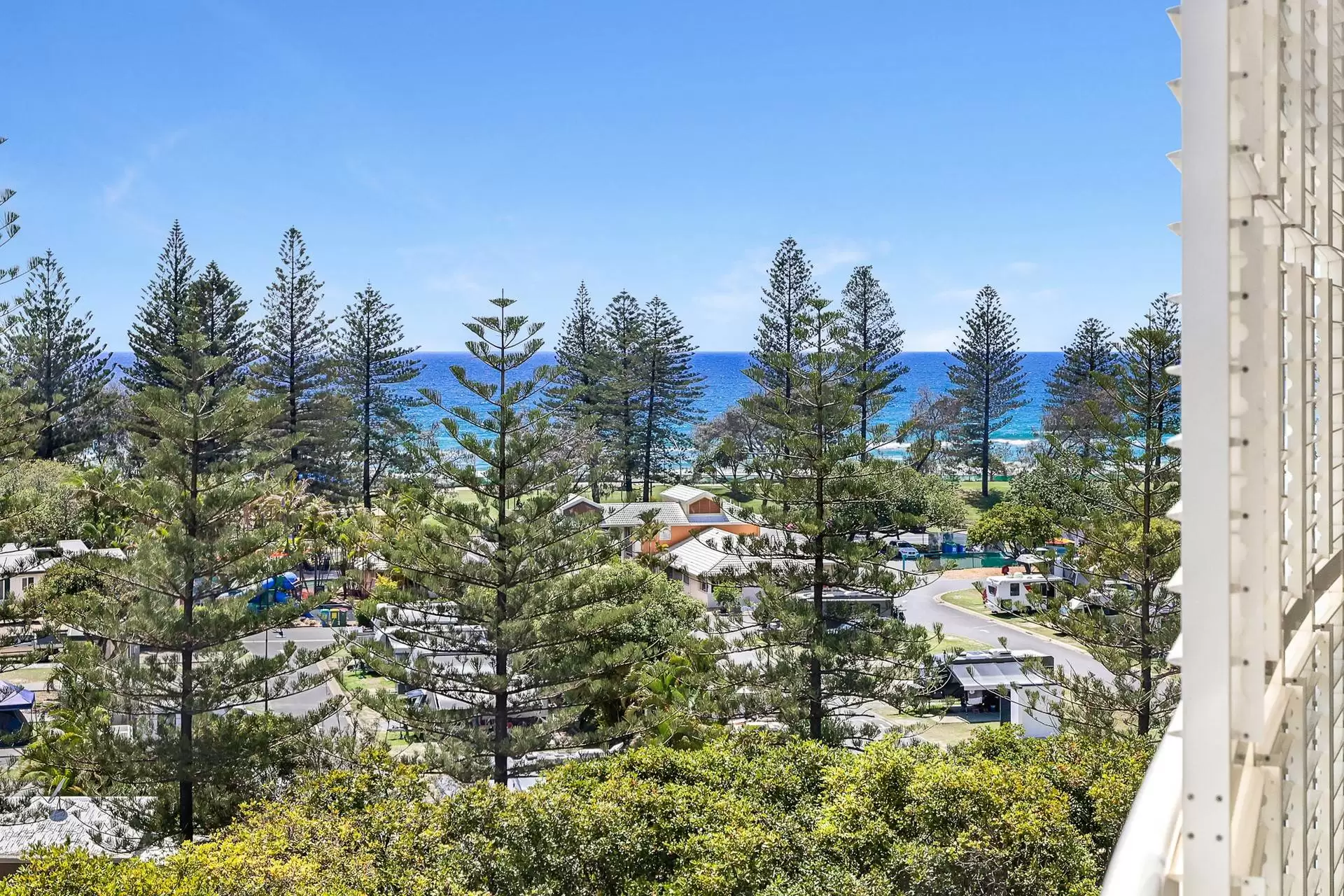 1061/1 Lennie Avenue, Main Beach Sold by Queensland Sotheby's International Realty - image 1