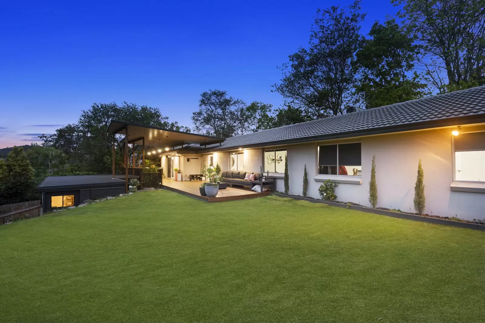 25 Bogunda Street, The Gap Sold by  - image 1
