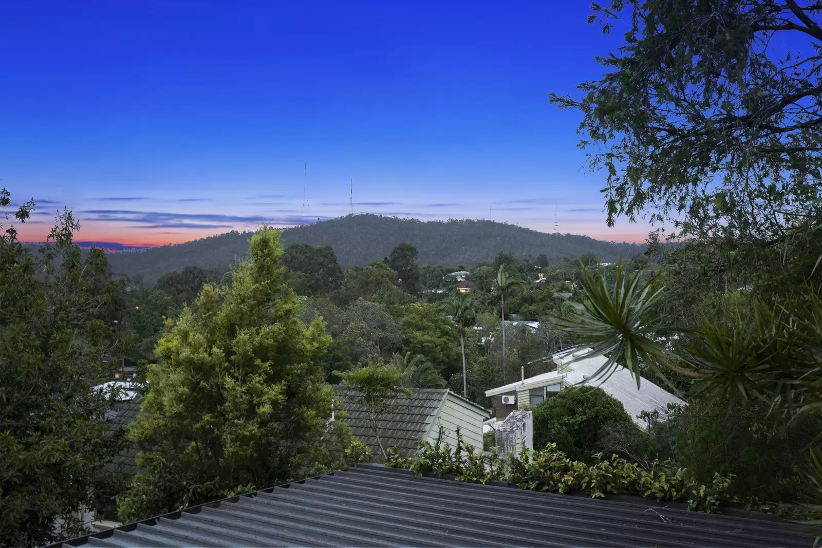 25 Bogunda Street, The Gap Sold by Queensland Sotheby's International Realty - image 1