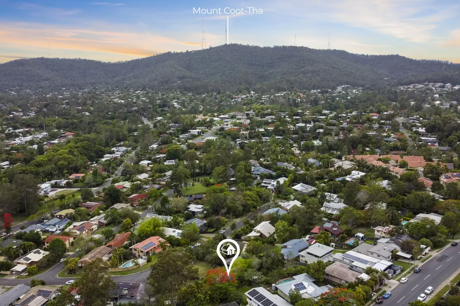 25 Bogunda Street, The Gap Sold by Queensland Sotheby's International Realty - image 1