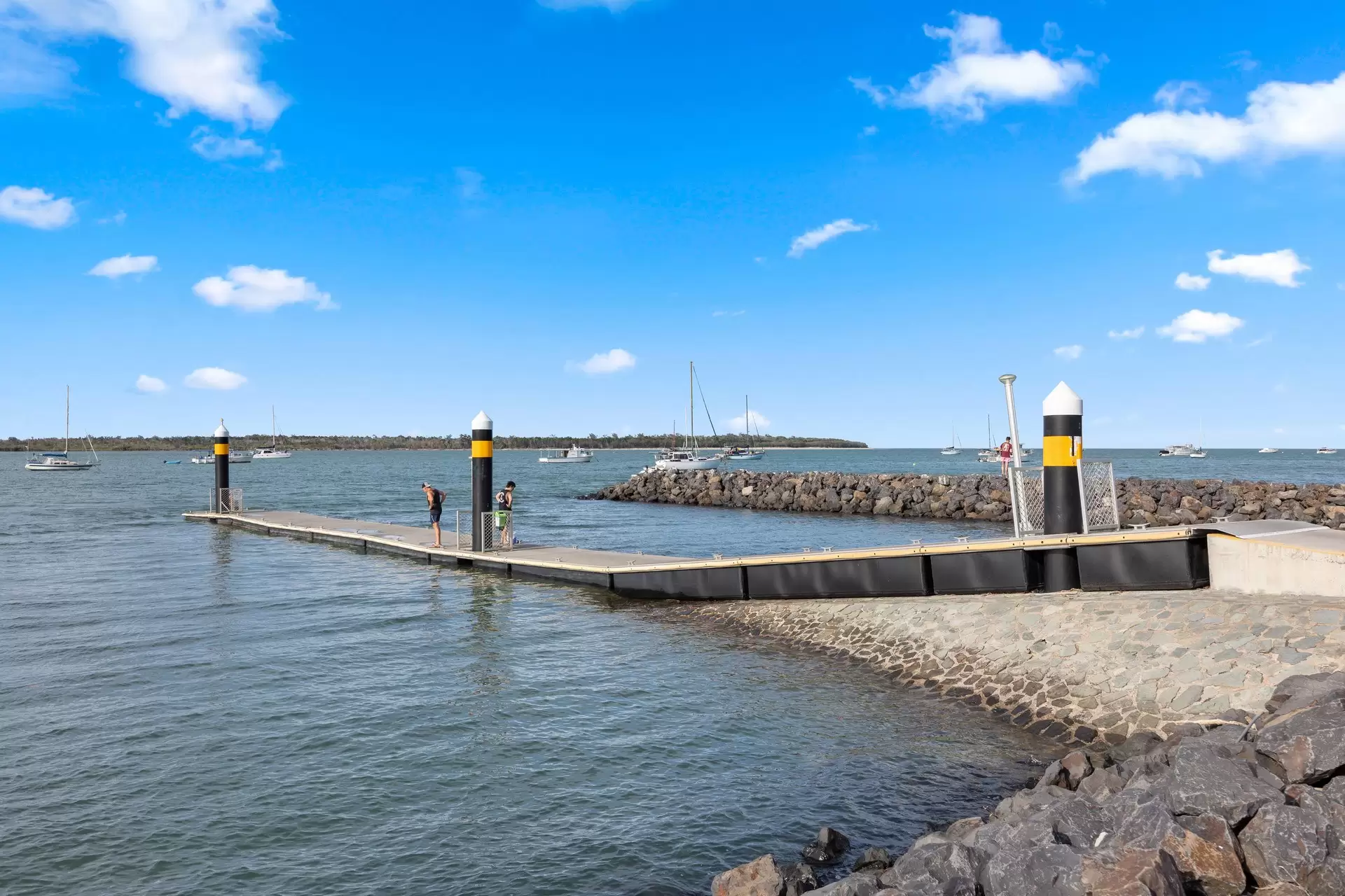 4-6 Jubata Court, Burrum Heads Sold by Queensland Sotheby's International Realty - image 1