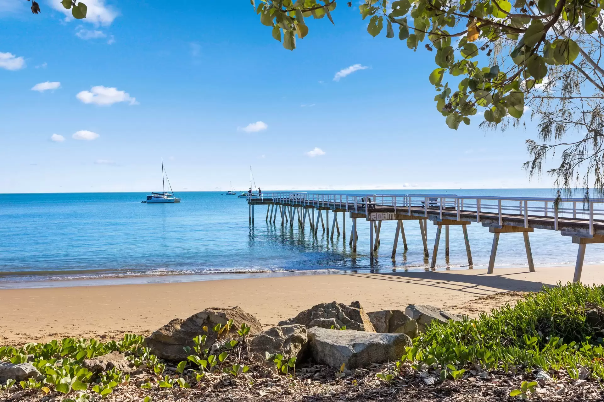 4-6 Jubata Court, Burrum Heads Sold by Queensland Sotheby's International Realty - image 1