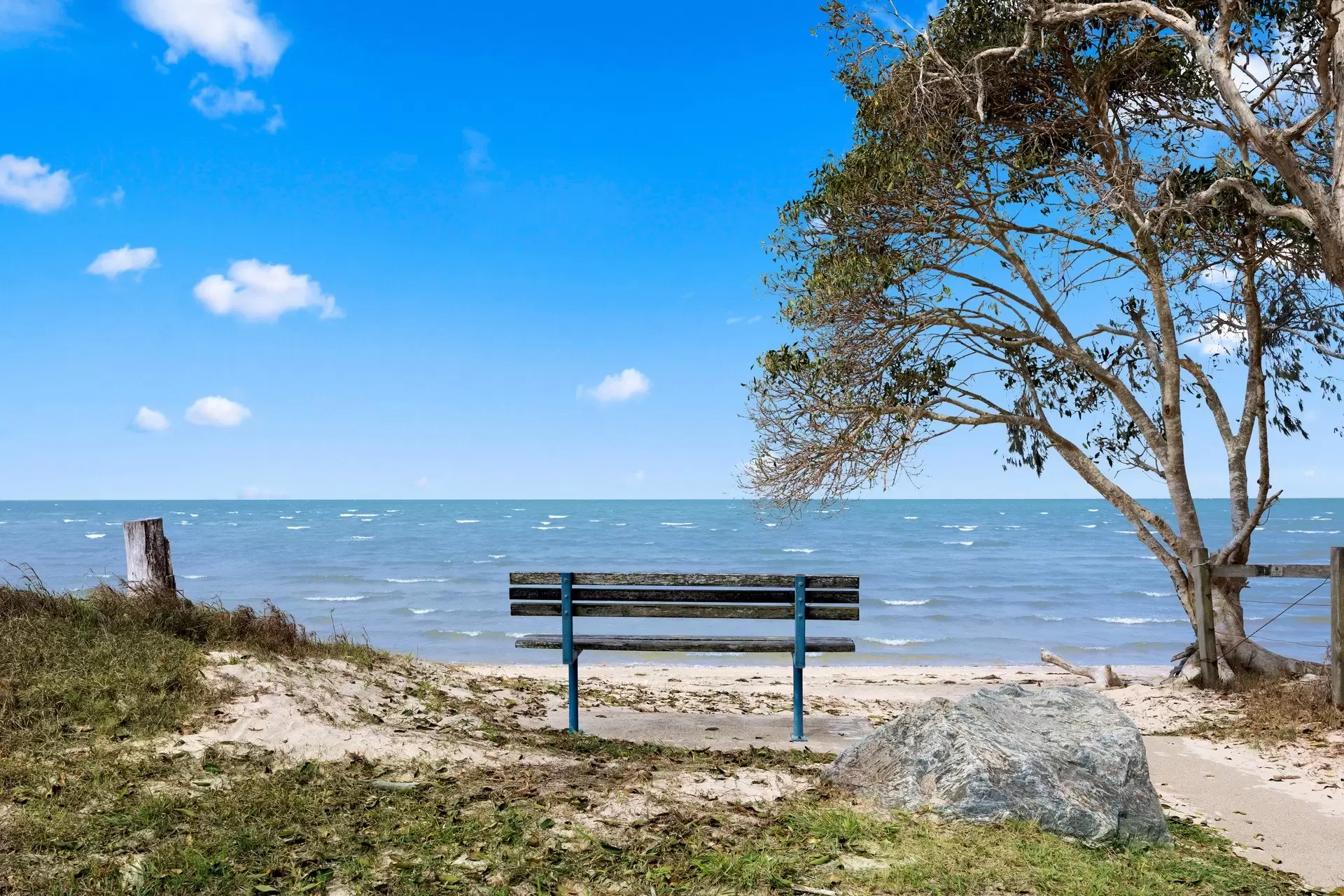 7 Cowrie Court, Burrum Heads Sold by Queensland Sotheby's International Realty - image 1