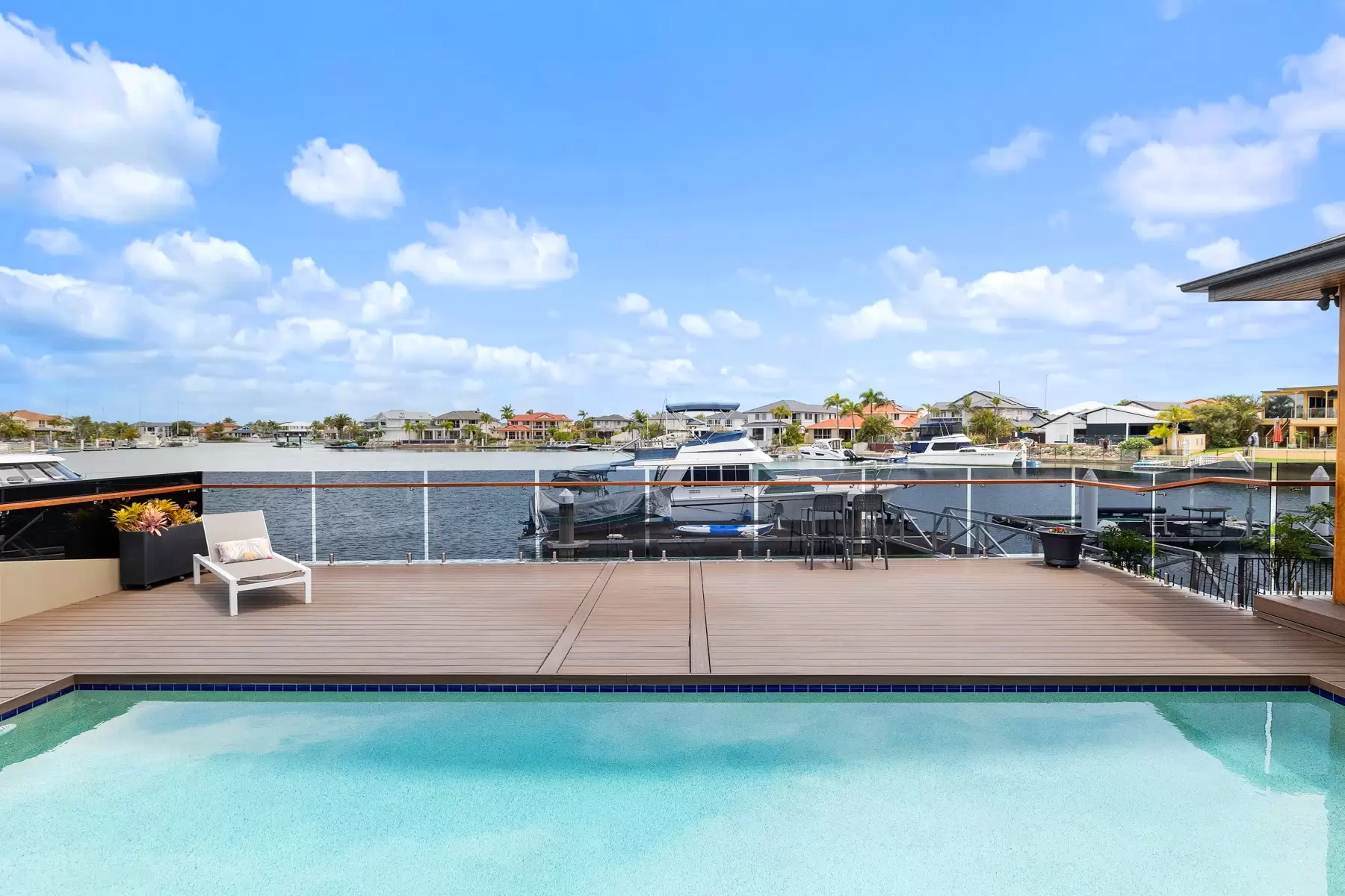 40 Sommersea Drive, Raby Bay Sold by Queensland Sotheby's International Realty - image 1