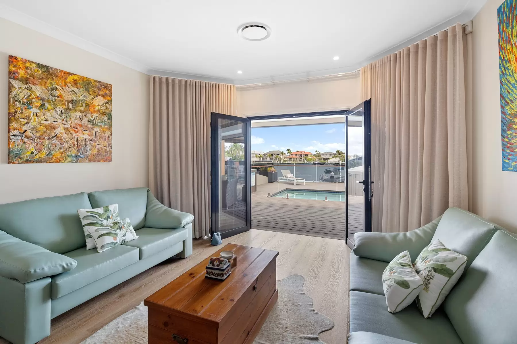 40 Sommersea Drive, Raby Bay Sold by Queensland Sotheby's International Realty - image 1